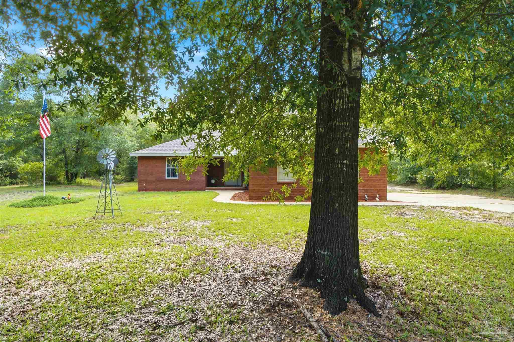 4526 Bryant Bridge Cut Off Holt FL 32564