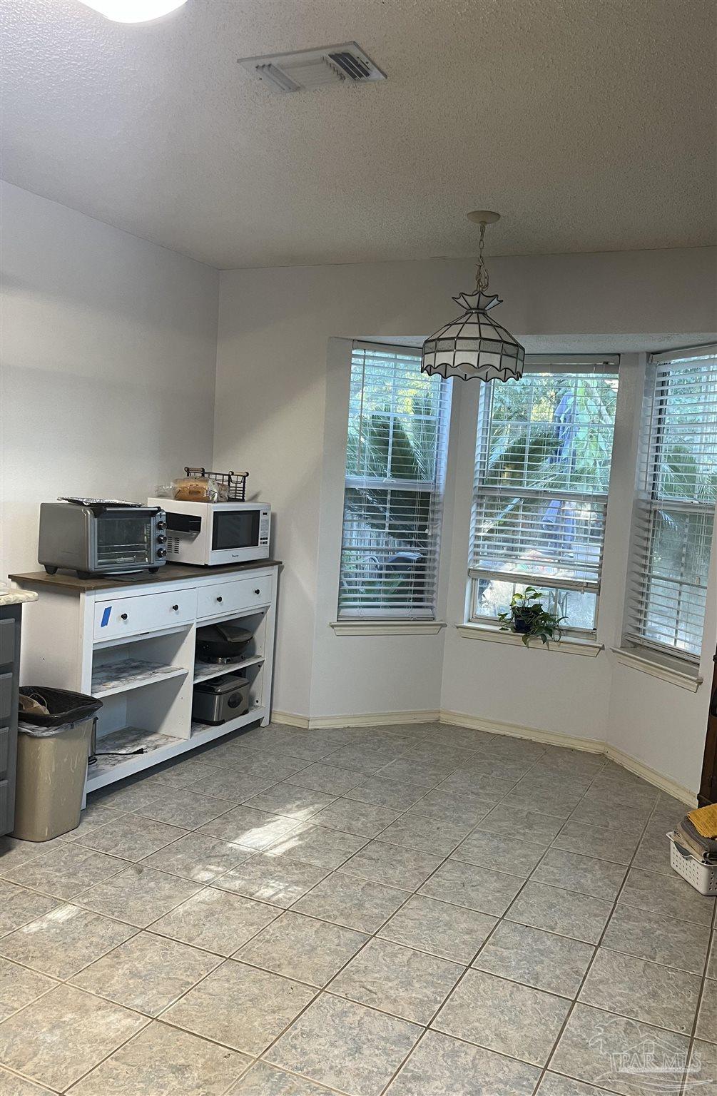 6121 Chablis Lane Pensacola FL 32504