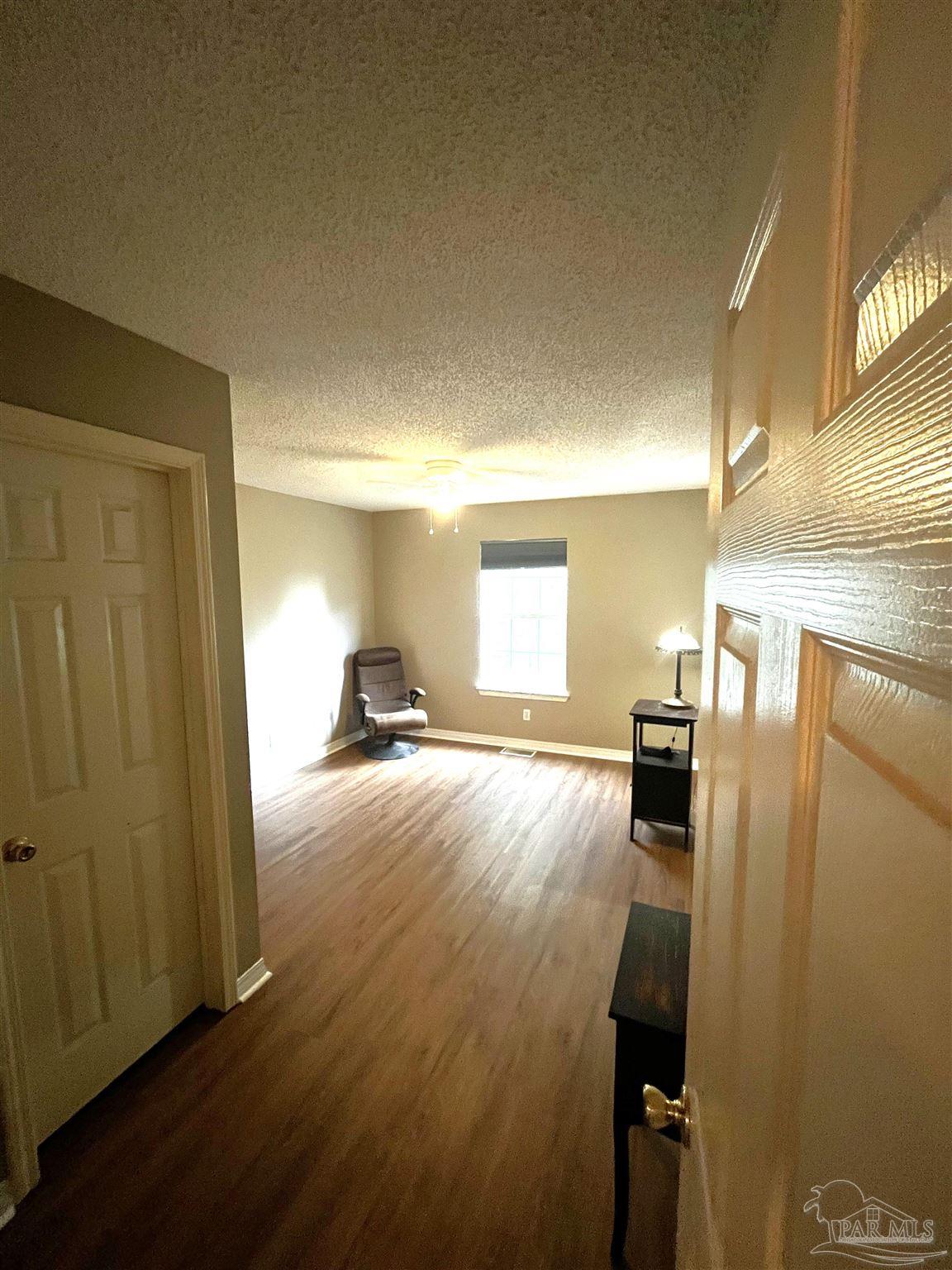 6121 Chablis Lane Pensacola FL 32504