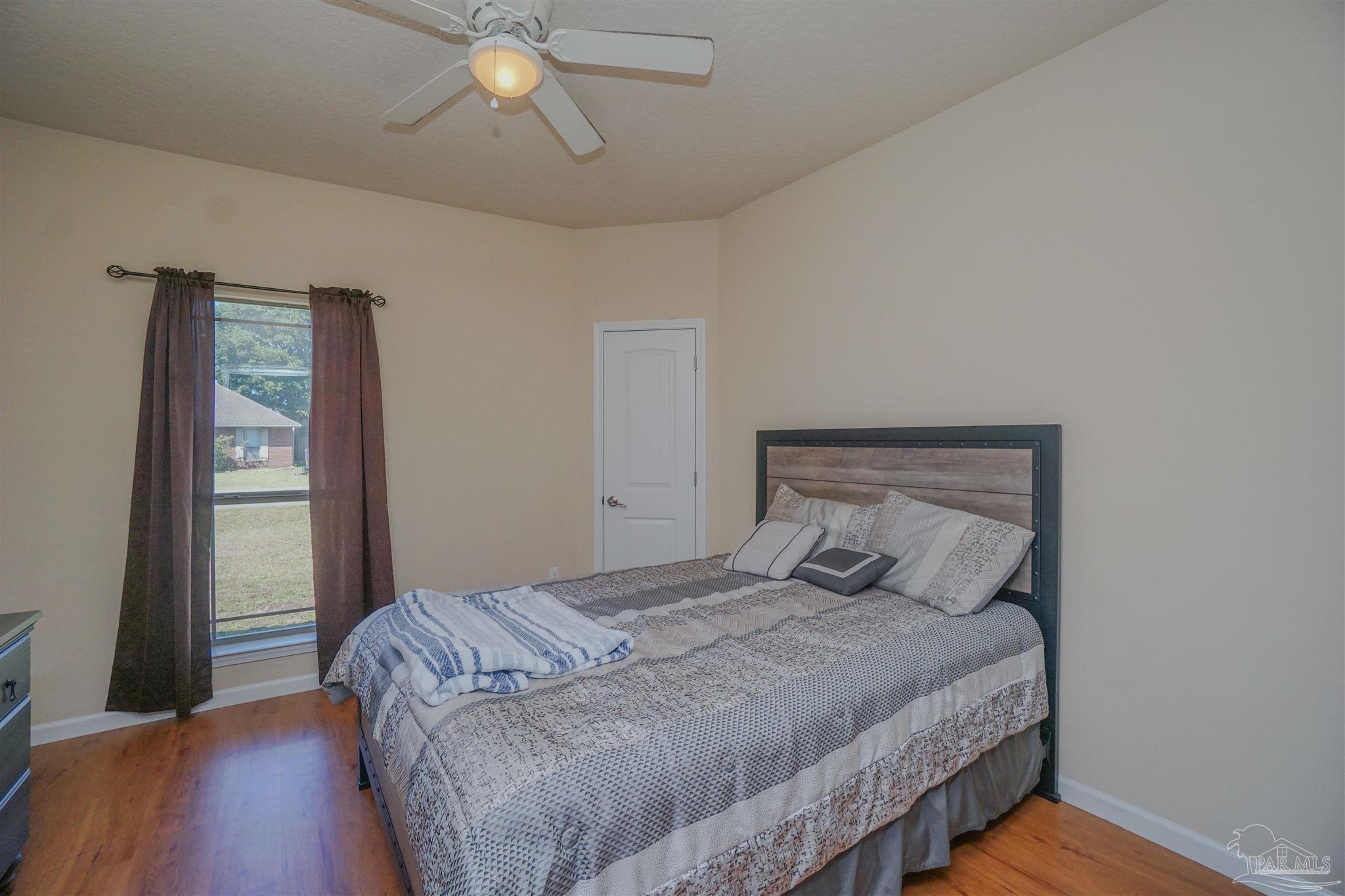 5264 Moore Loop Crestview FL 32536