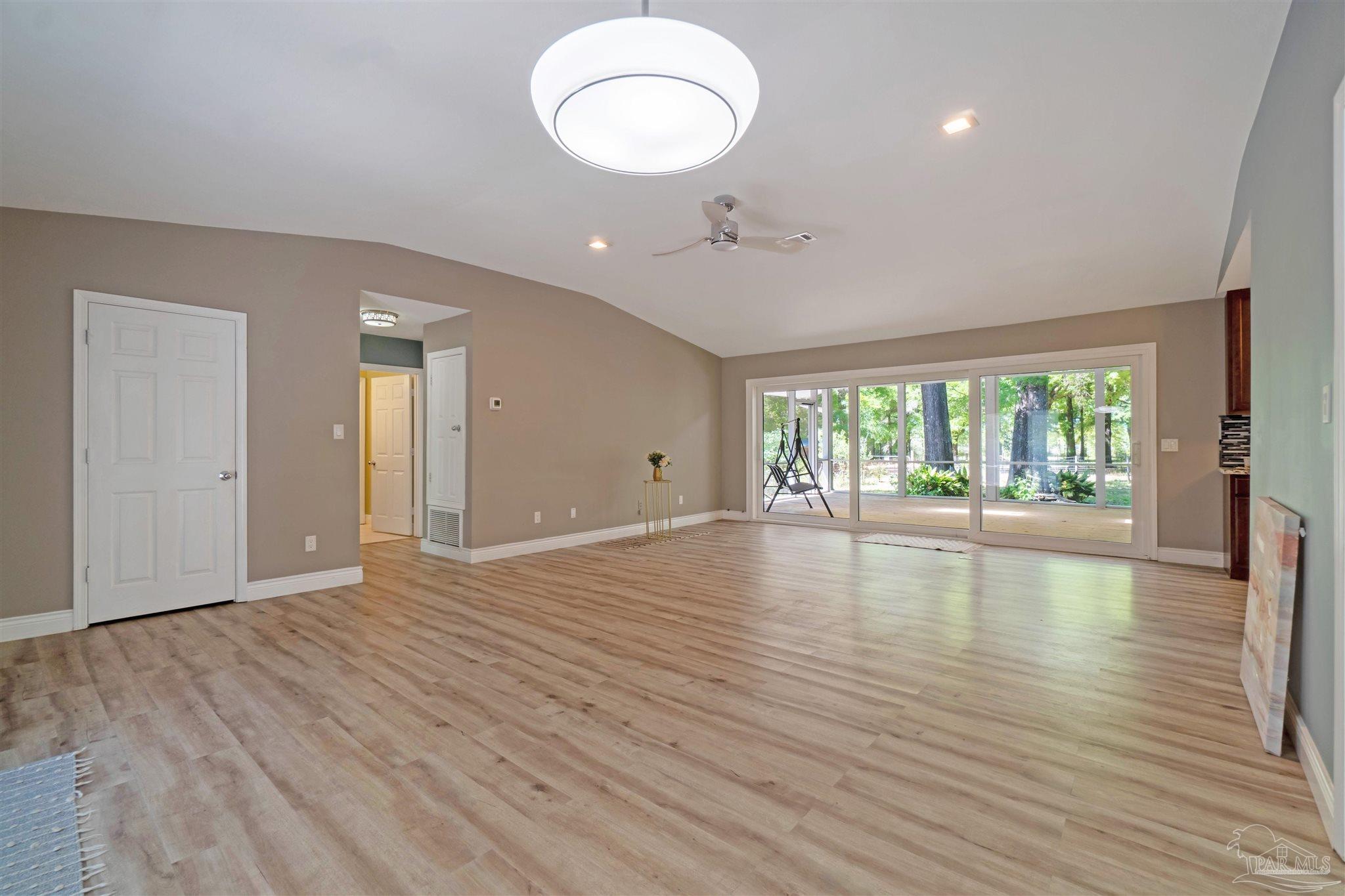 10806 Hatcher Street Milton FL 32583