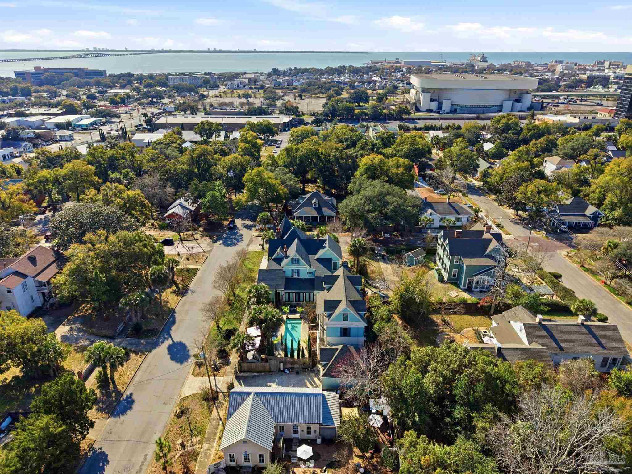 714 E La Rua Street Pensacola FL 32501