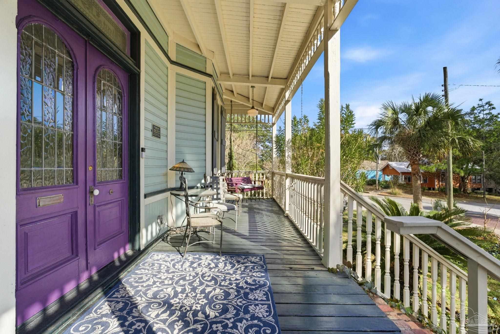 714 E La Rua Street Pensacola FL 32501