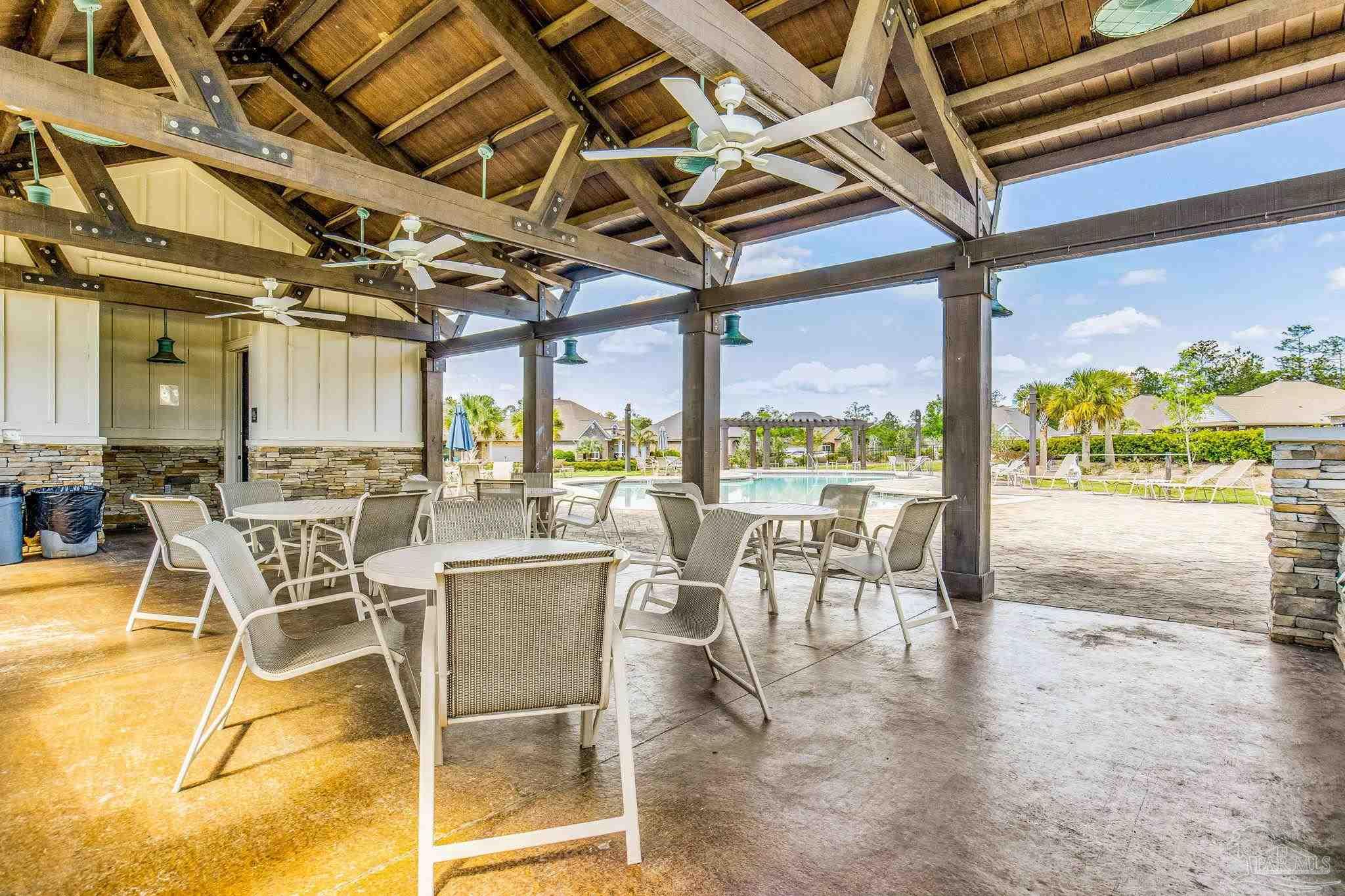 10885 Blacktail Loop Pensacola FL 32526