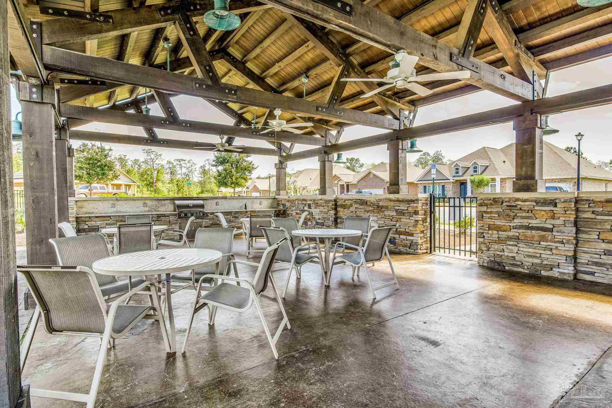 10885 Blacktail Loop Pensacola FL 32526