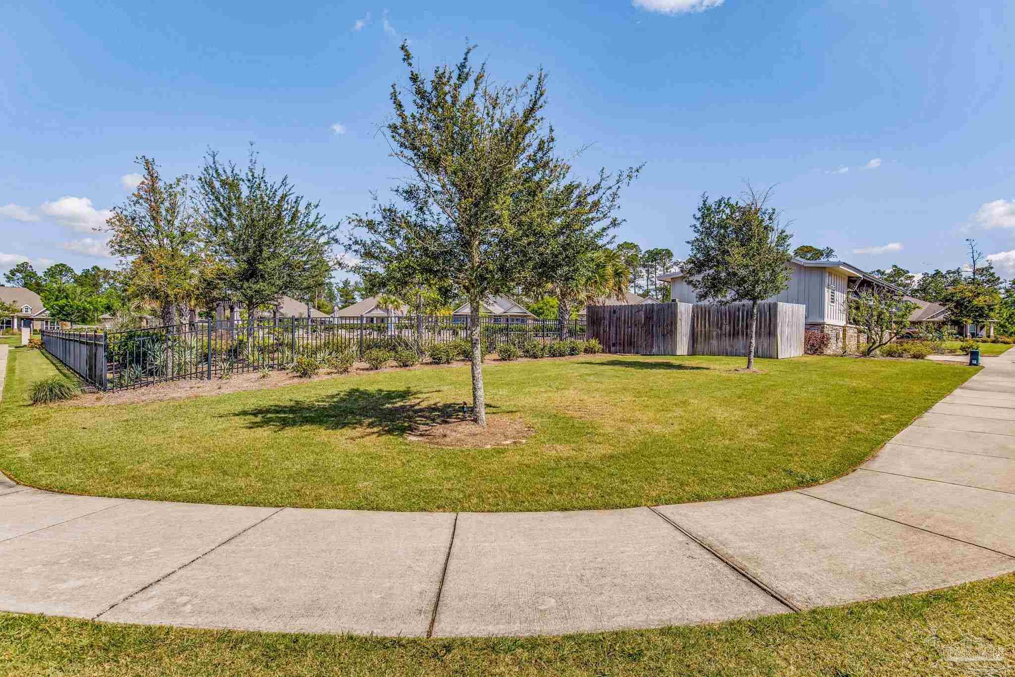 10885 Blacktail Loop Pensacola FL 32526