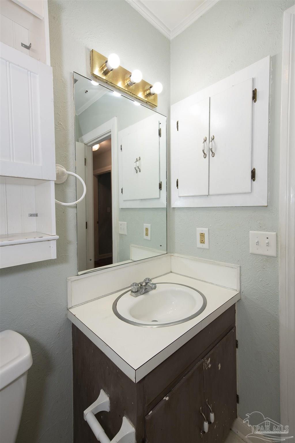 3940 Aiken Road Pensacola FL 32503