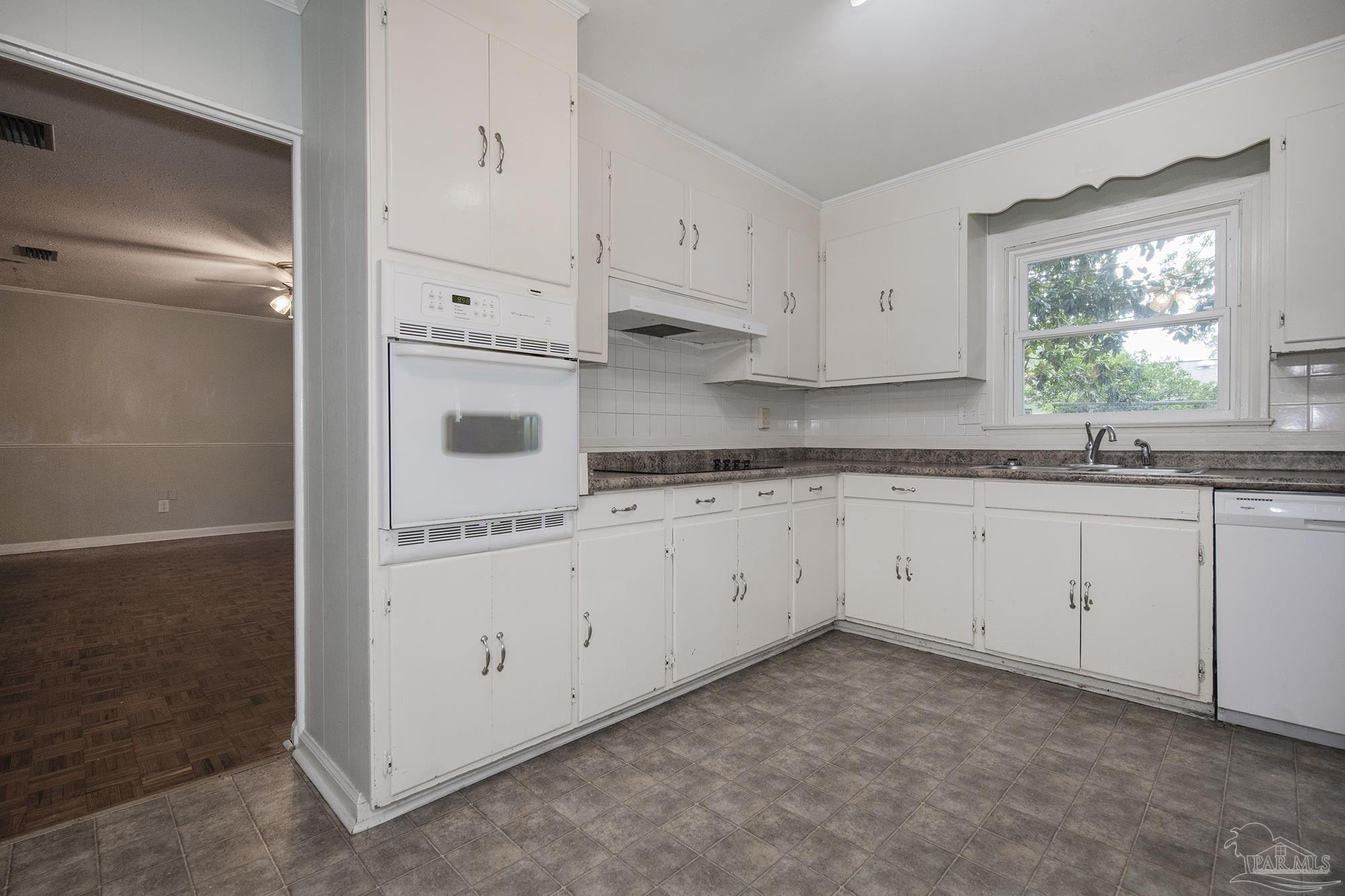 3940 Aiken Road Pensacola FL 32503