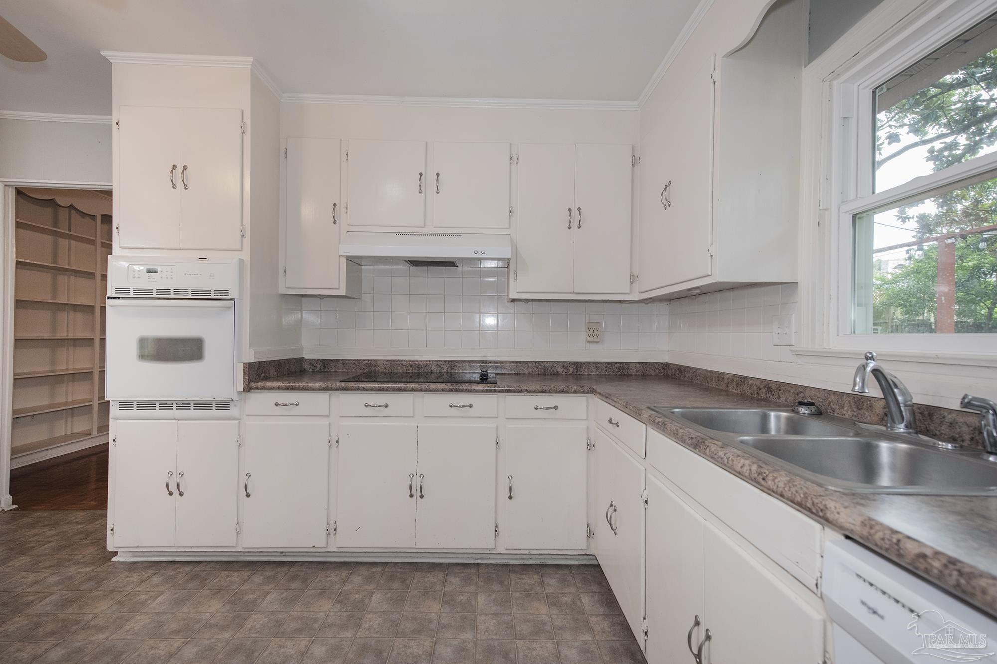 3940 Aiken Road Pensacola FL 32503