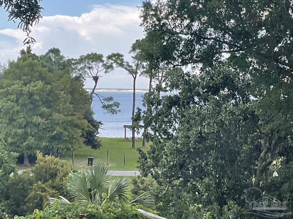 11005 Manatee Drive Pensacola FL 32507