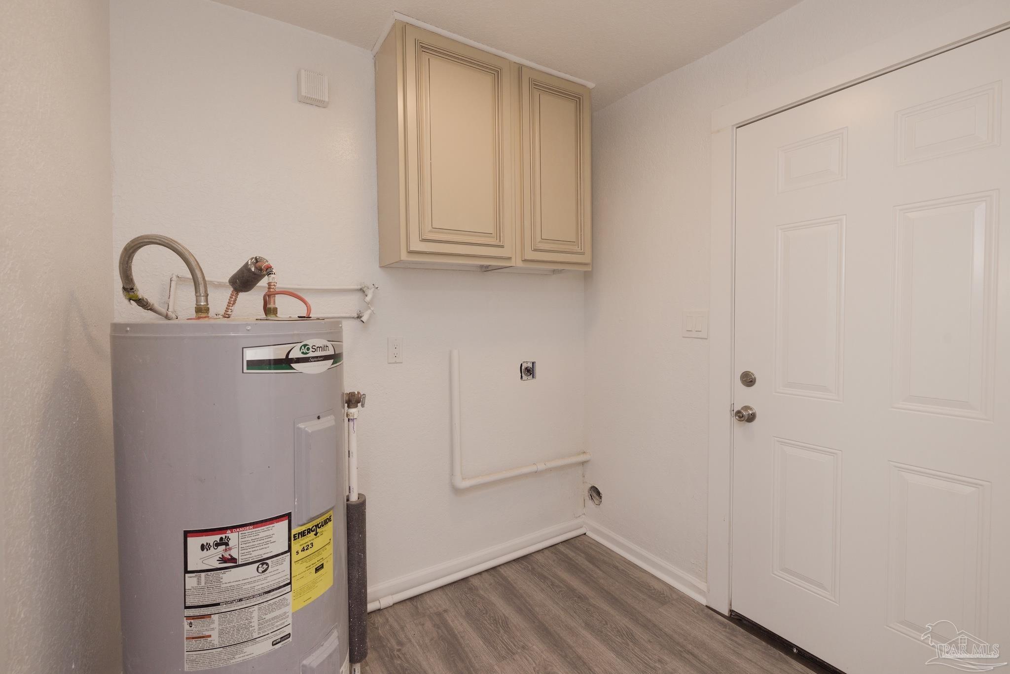 2002 W Gonzalez Street Pensacola FL 32501