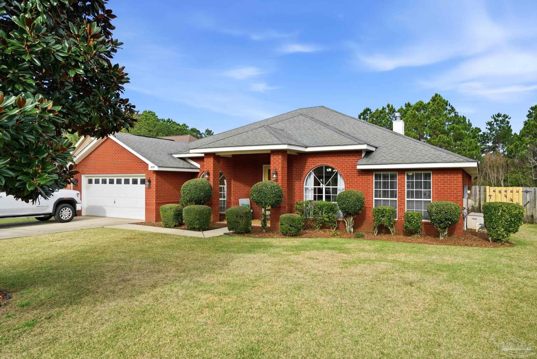 1635 Woodlawn Way Gulf Breeze FL 32563