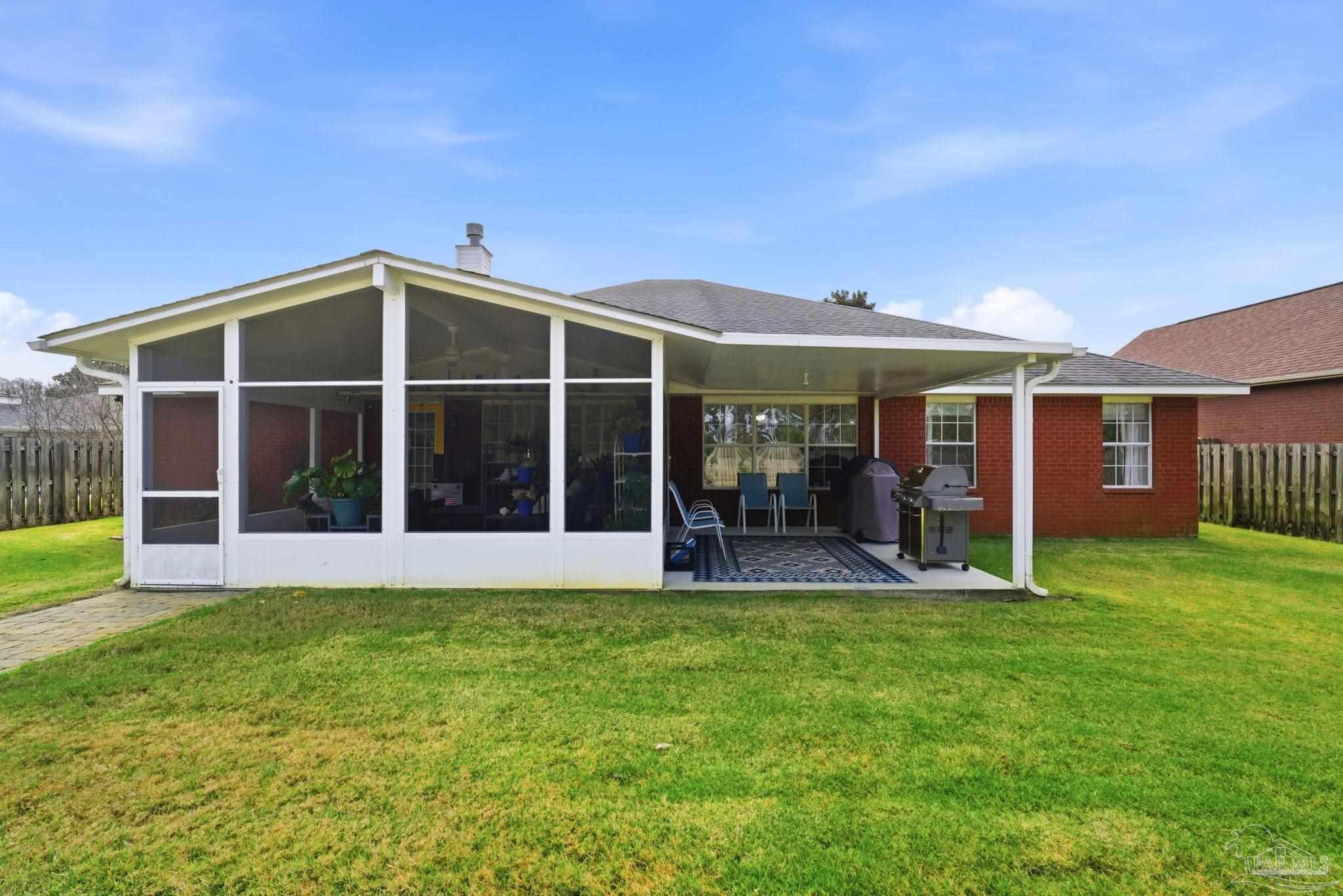 1635 Woodlawn Way Gulf Breeze FL 32563