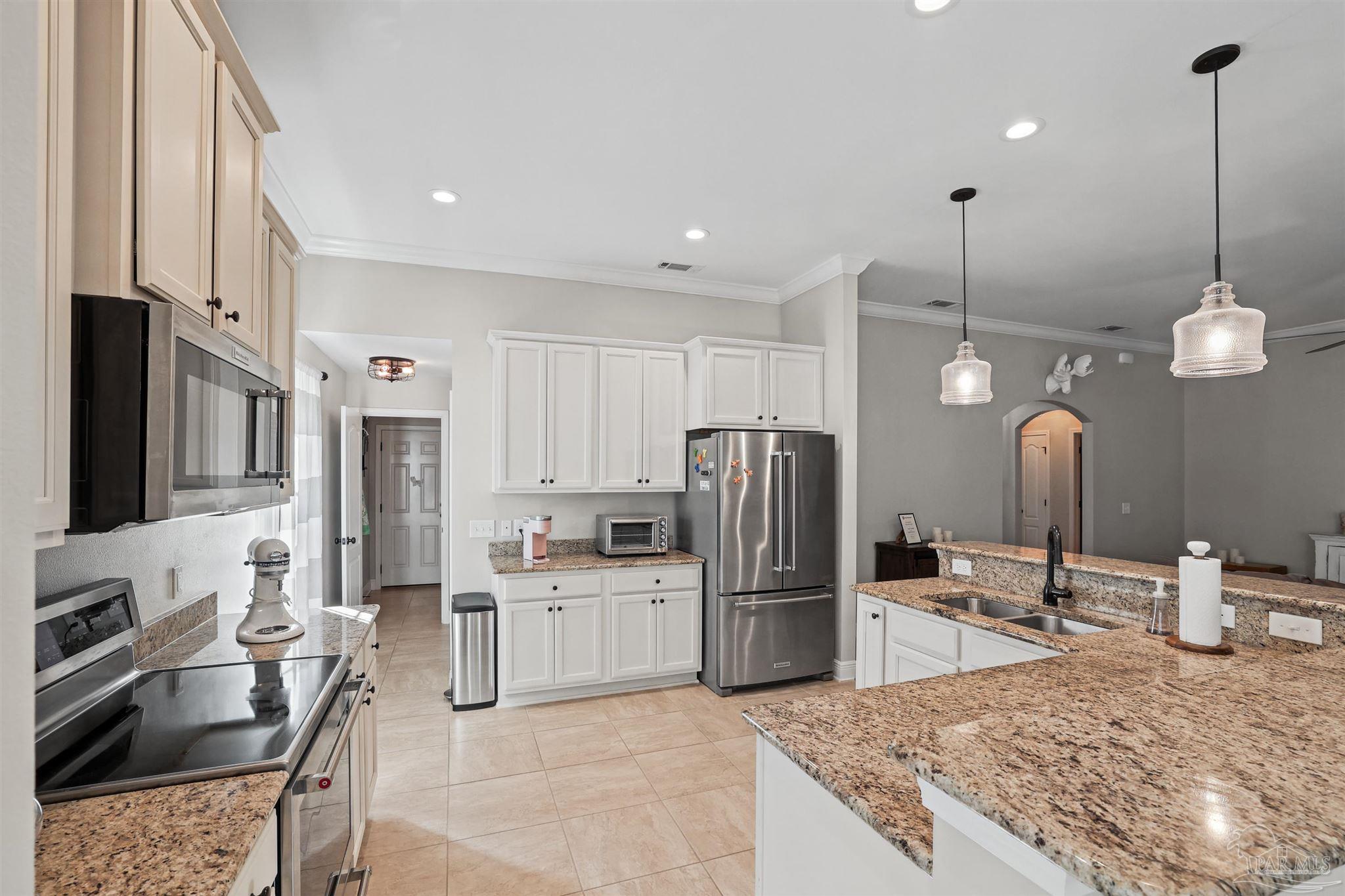 5844 Dunridge Drive Pace FL 32571