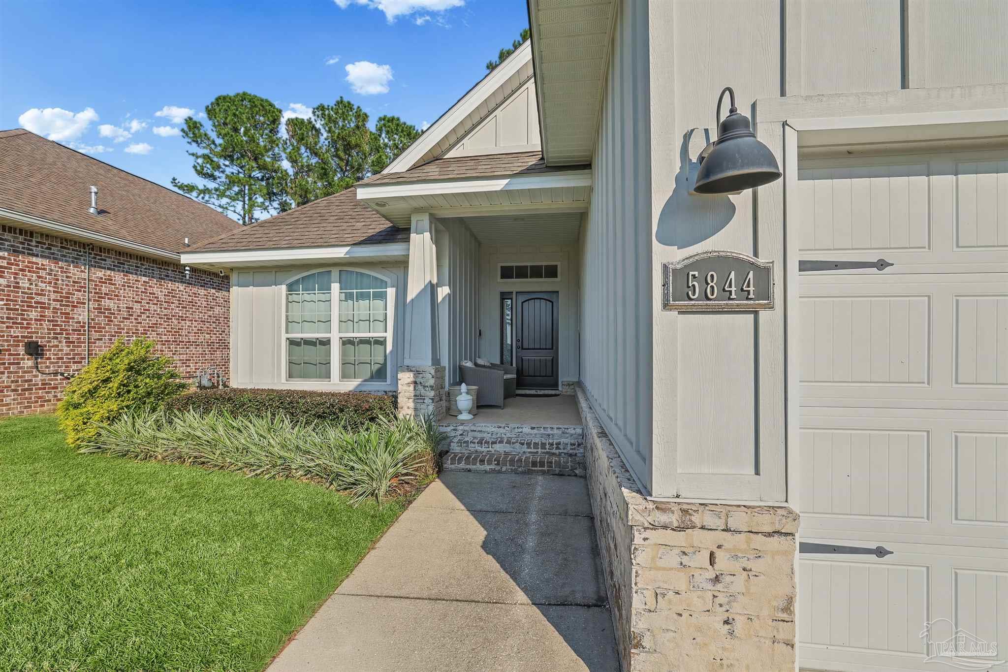 5844 Dunridge Drive Pace FL 32571