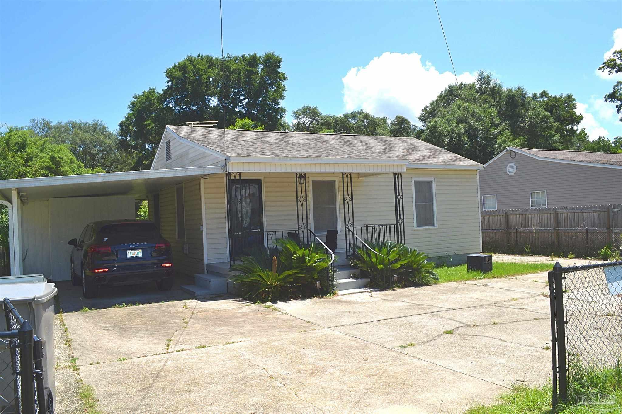 39 Sandalwood Street Pensacola FL 32505