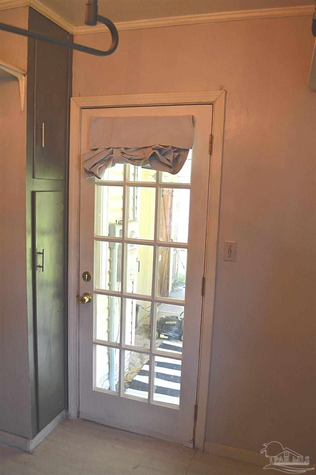 39 Sandalwood Street Pensacola FL 32505