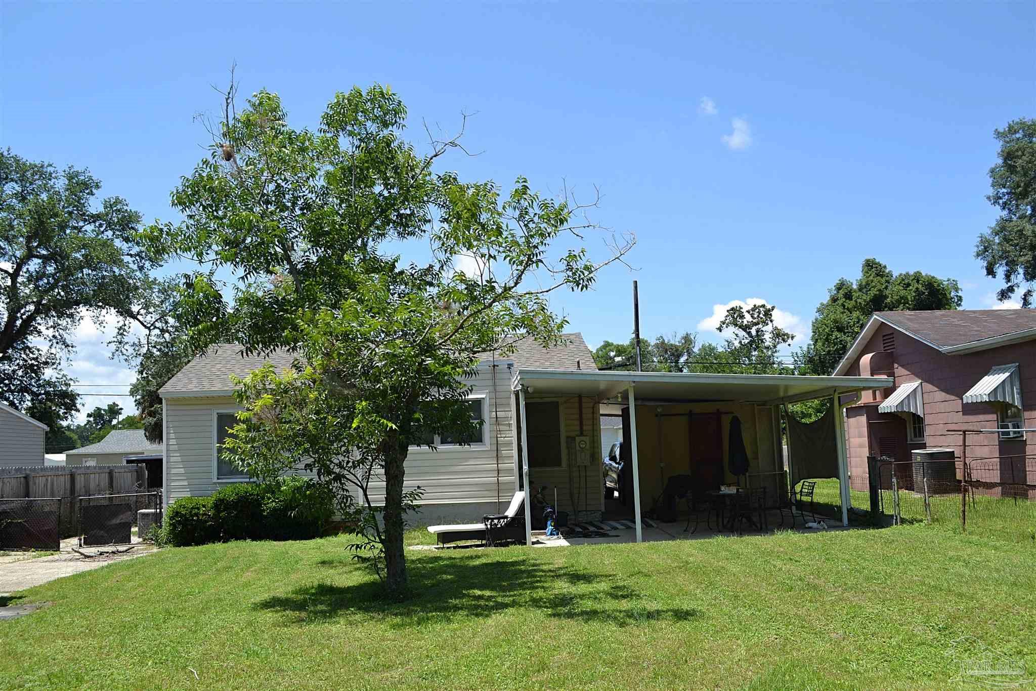 39 Sandalwood Street Pensacola FL 32505