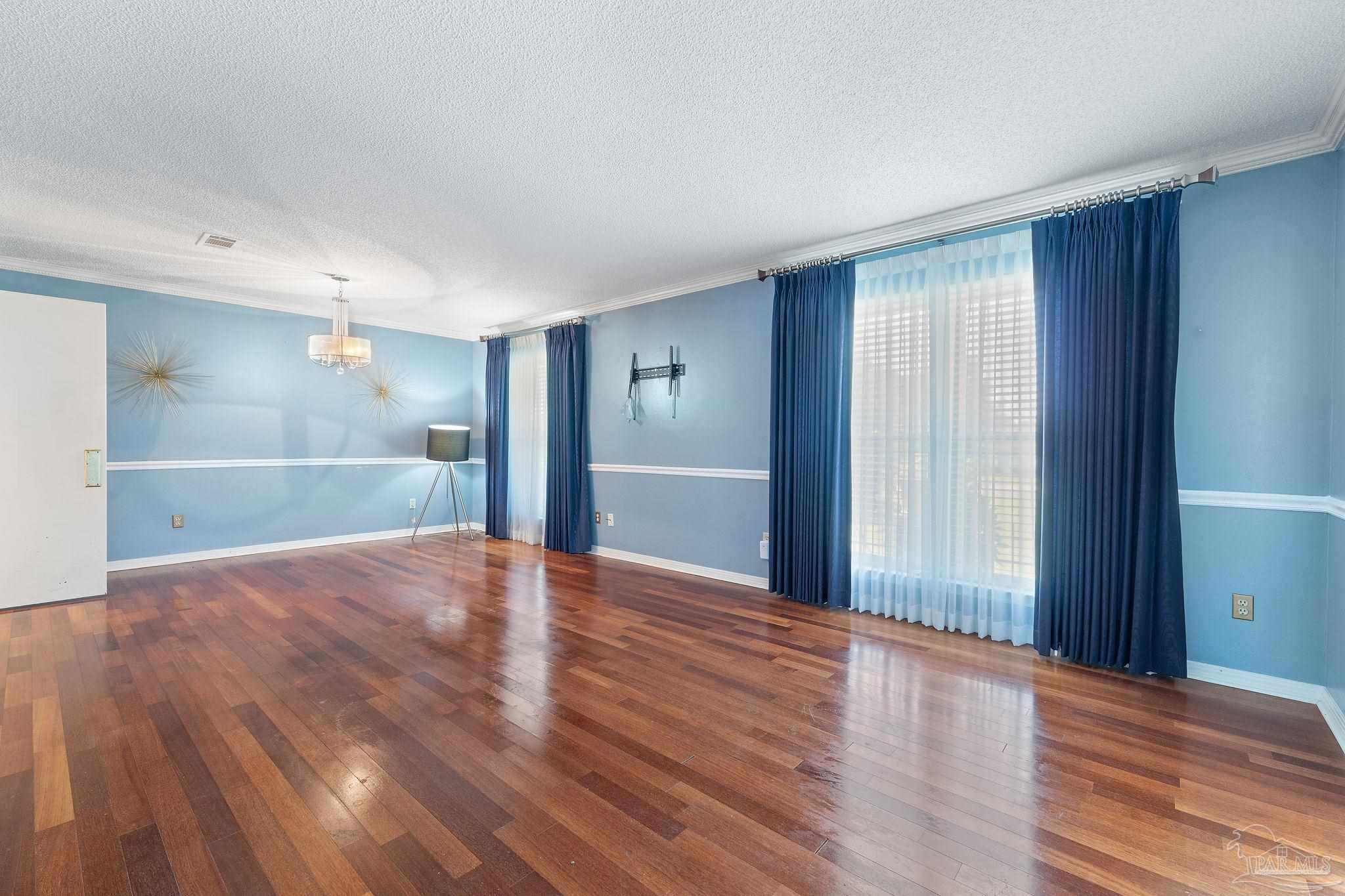 2352 Silversides Loop Pensacola FL 32526