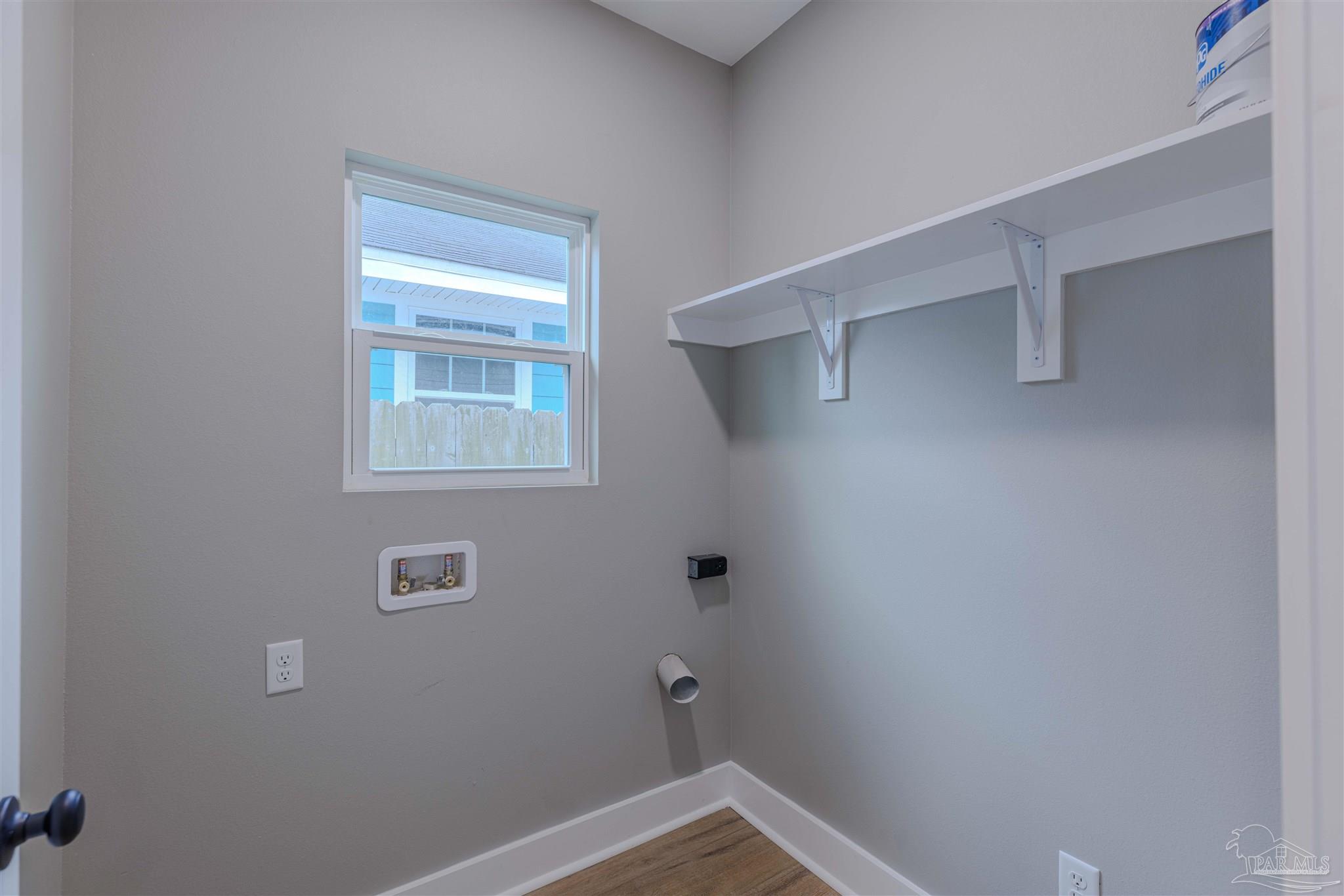 210 E Lakeview Avenue Pensacola FL 32503