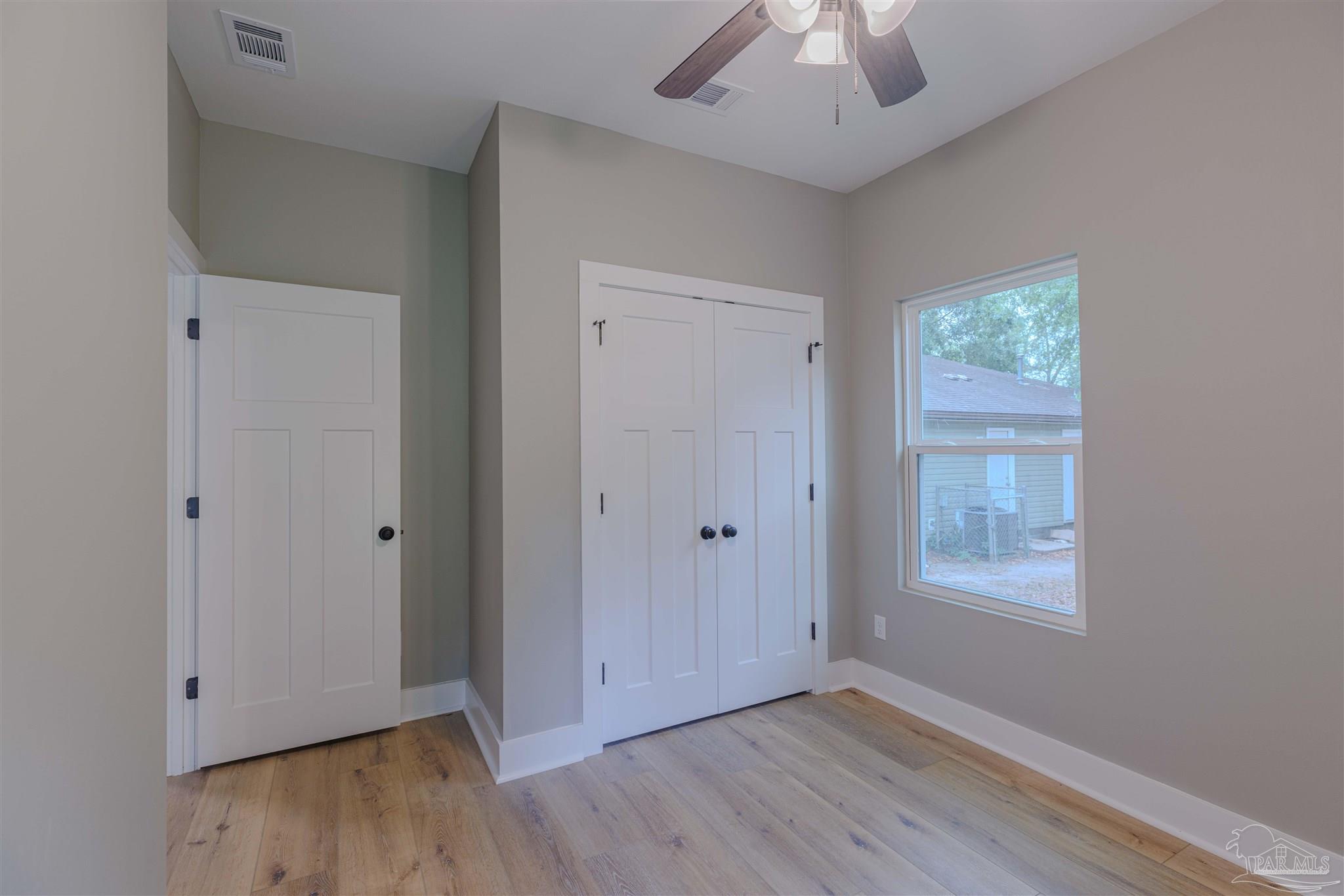 210 E Lakeview Avenue Pensacola FL 32503