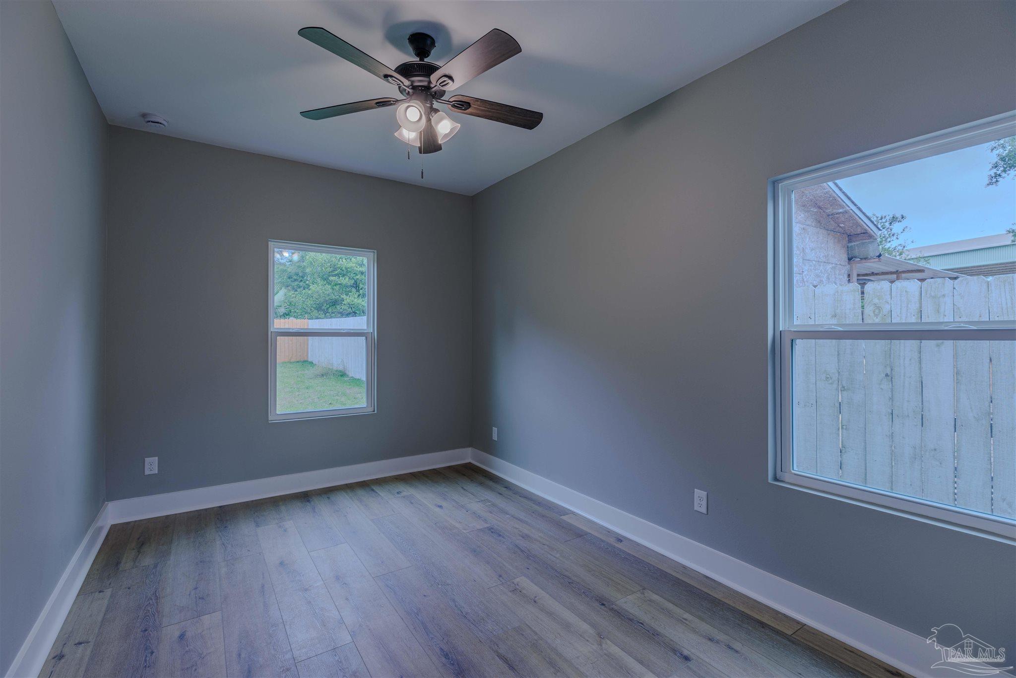 210 E Lakeview Avenue Pensacola FL 32503