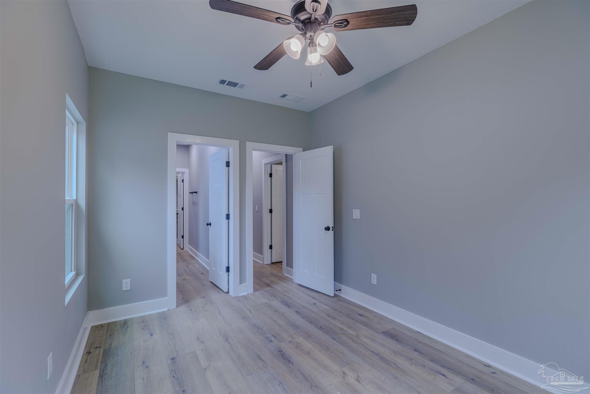 210 E Lakeview Avenue Pensacola FL 32503
