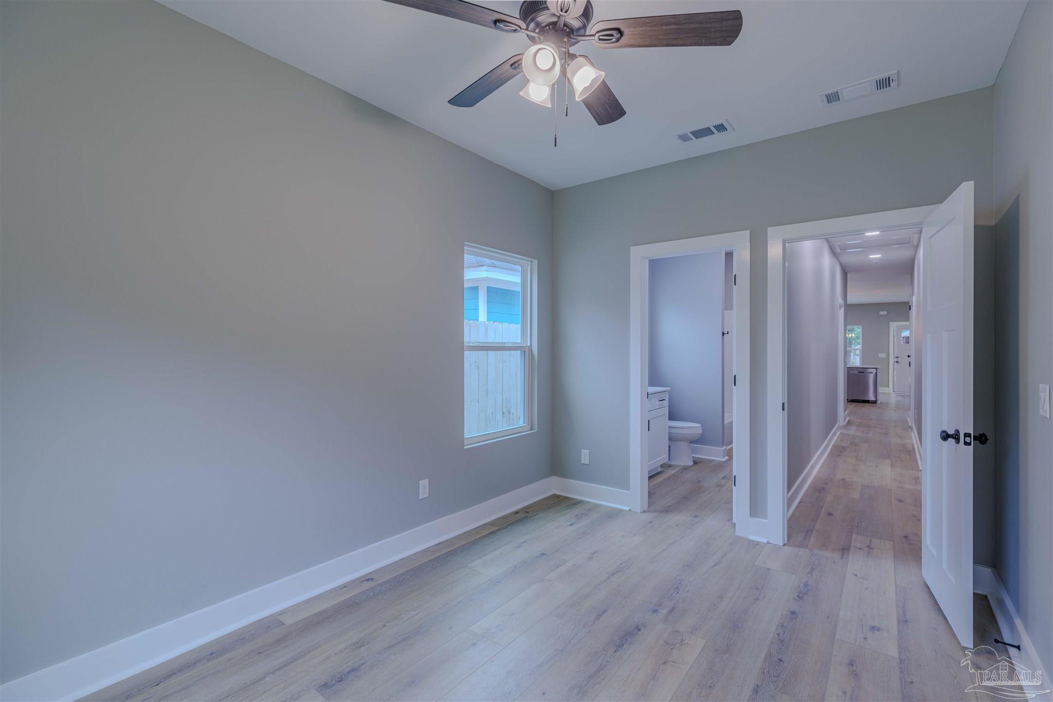 210 E Lakeview Avenue Pensacola FL 32503