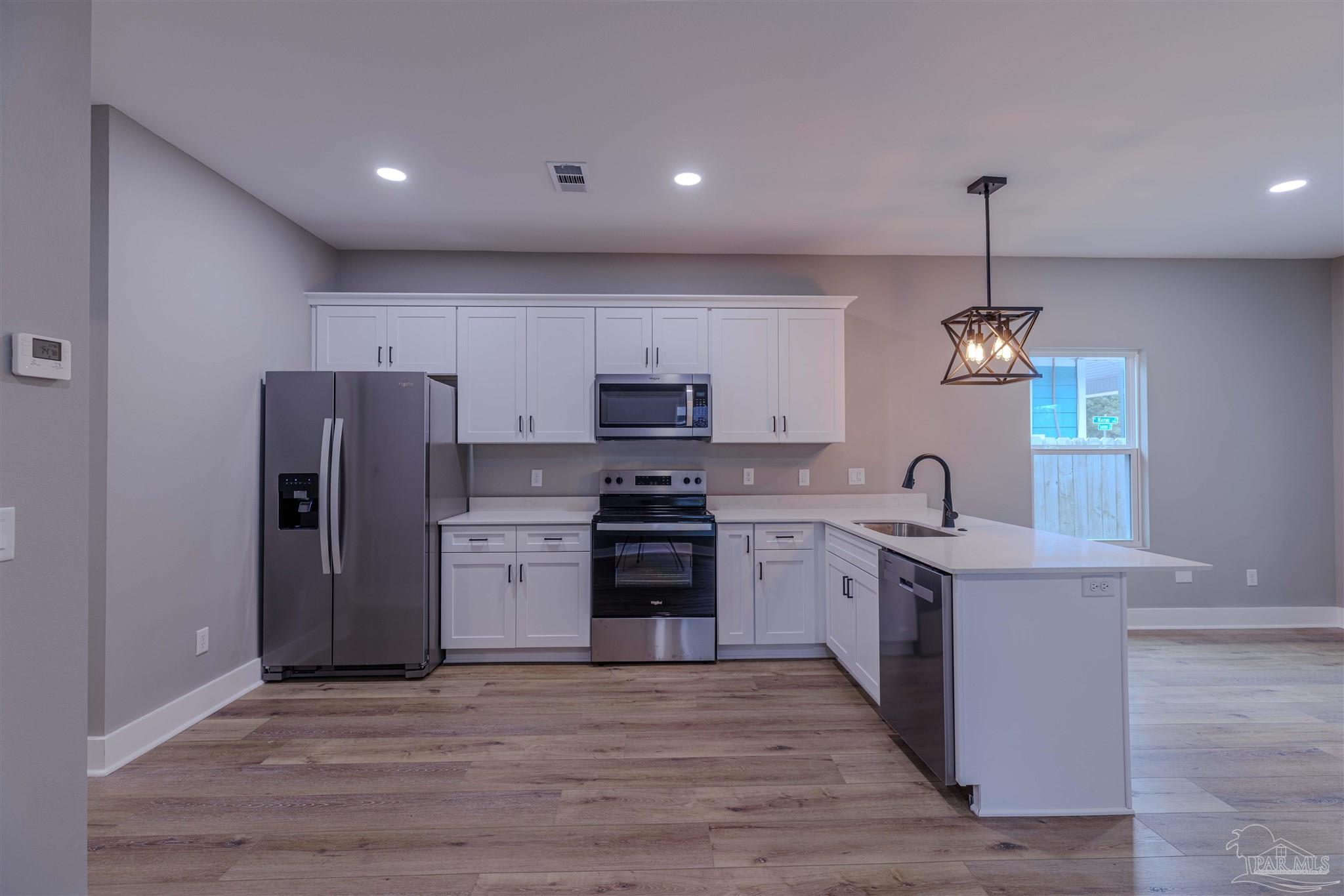 210 E Lakeview Avenue Pensacola FL 32503