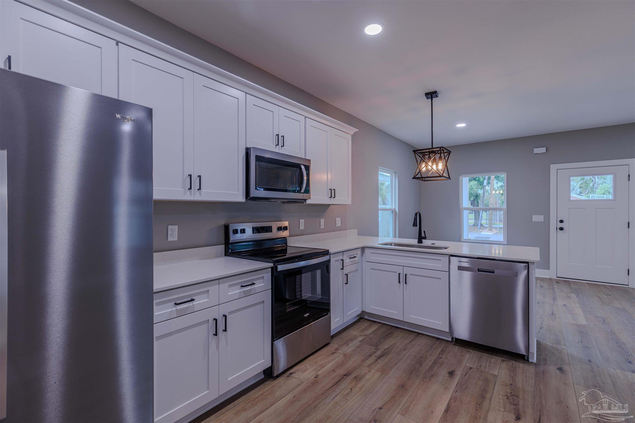 210 E Lakeview Avenue Pensacola FL 32503