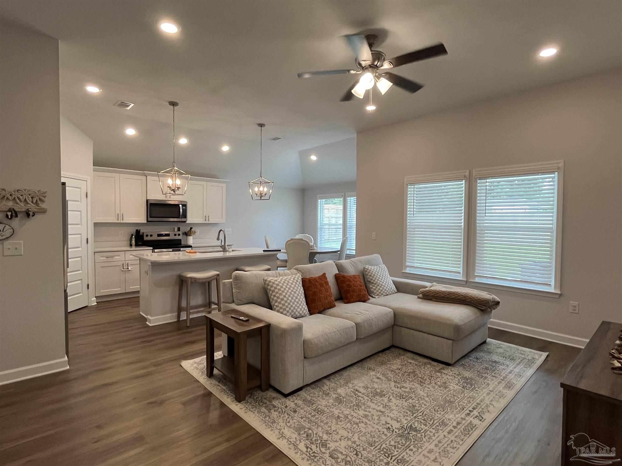 6016 Oak Hollow Lane Crestview FL 32539