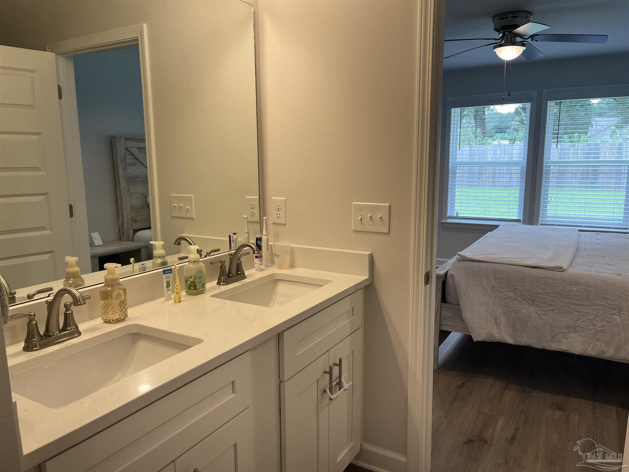 6016 Oak Hollow Lane Crestview FL 32539