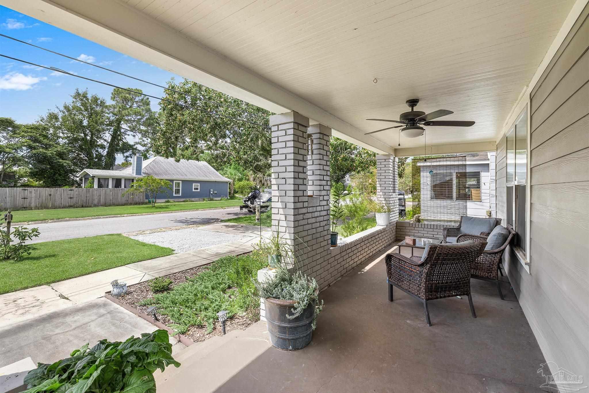 1304 E Strong Street Pensacola FL 32501