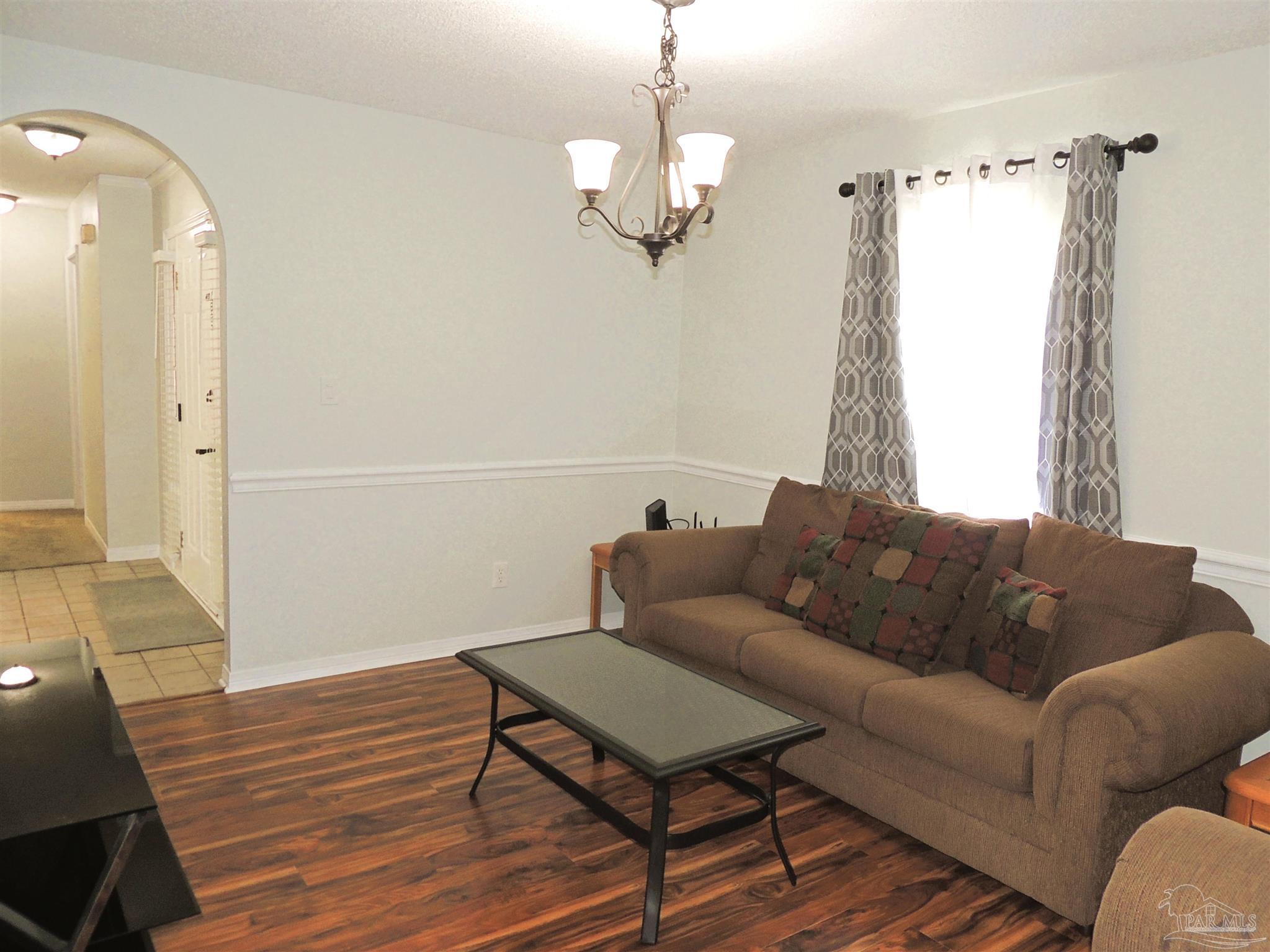 2794 Chickering Road Pensacola FL 32514