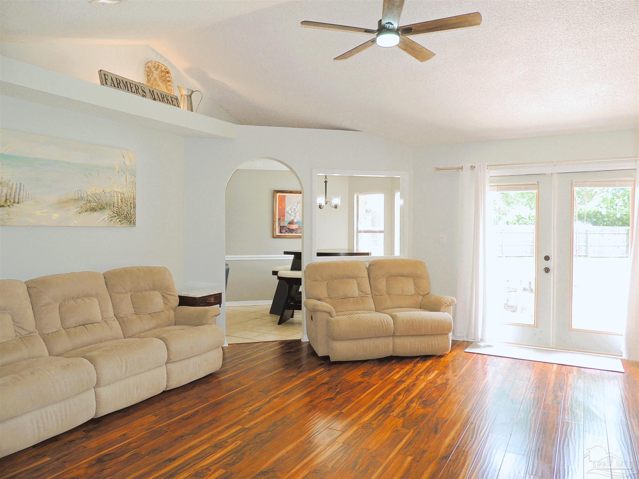 2794 Chickering Road Pensacola FL 32514