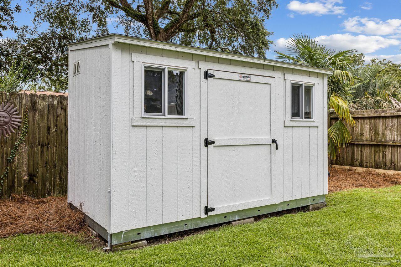 1445 E Cross Street Pensacola FL 32503