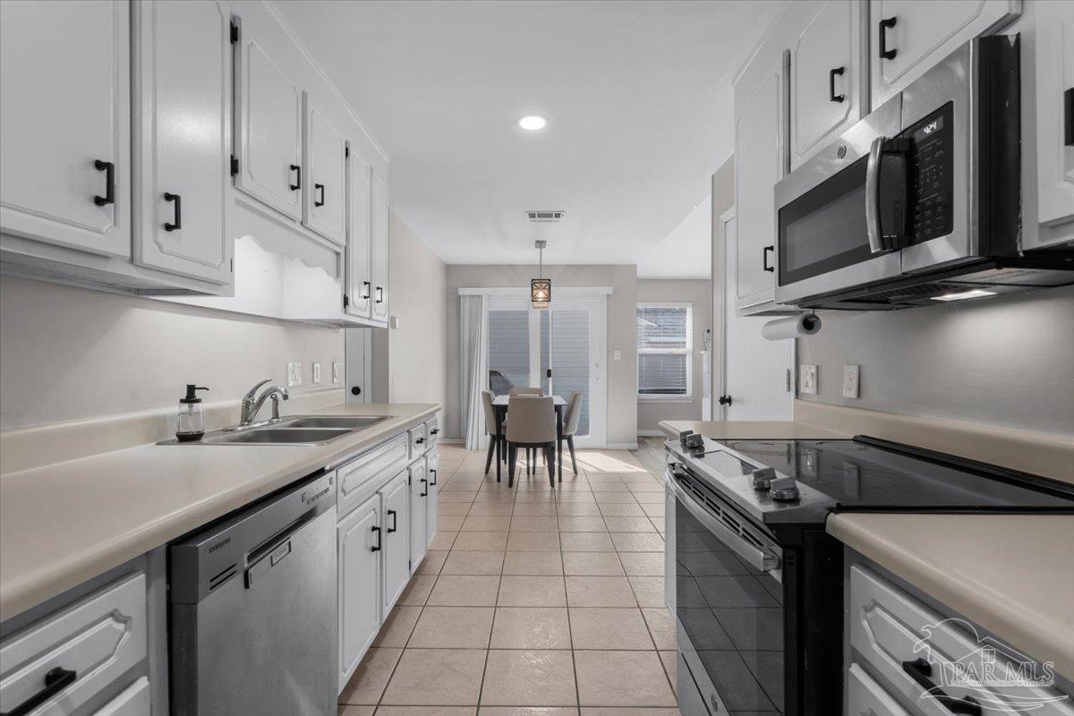 2081 Cambridge Circle Pensacola FL 32514