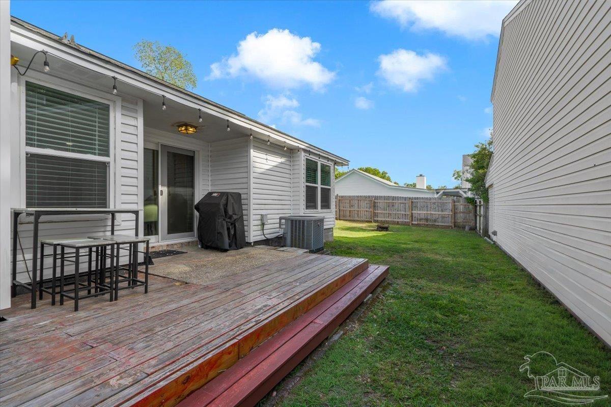 2081 Cambridge Circle Pensacola FL 32514