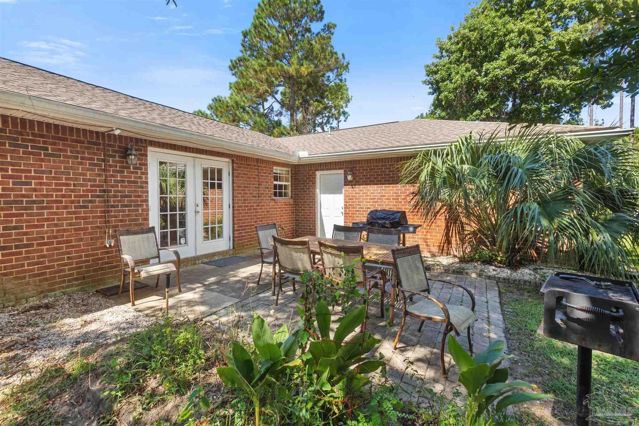 8708 Laredo Street Navarre FL 32566