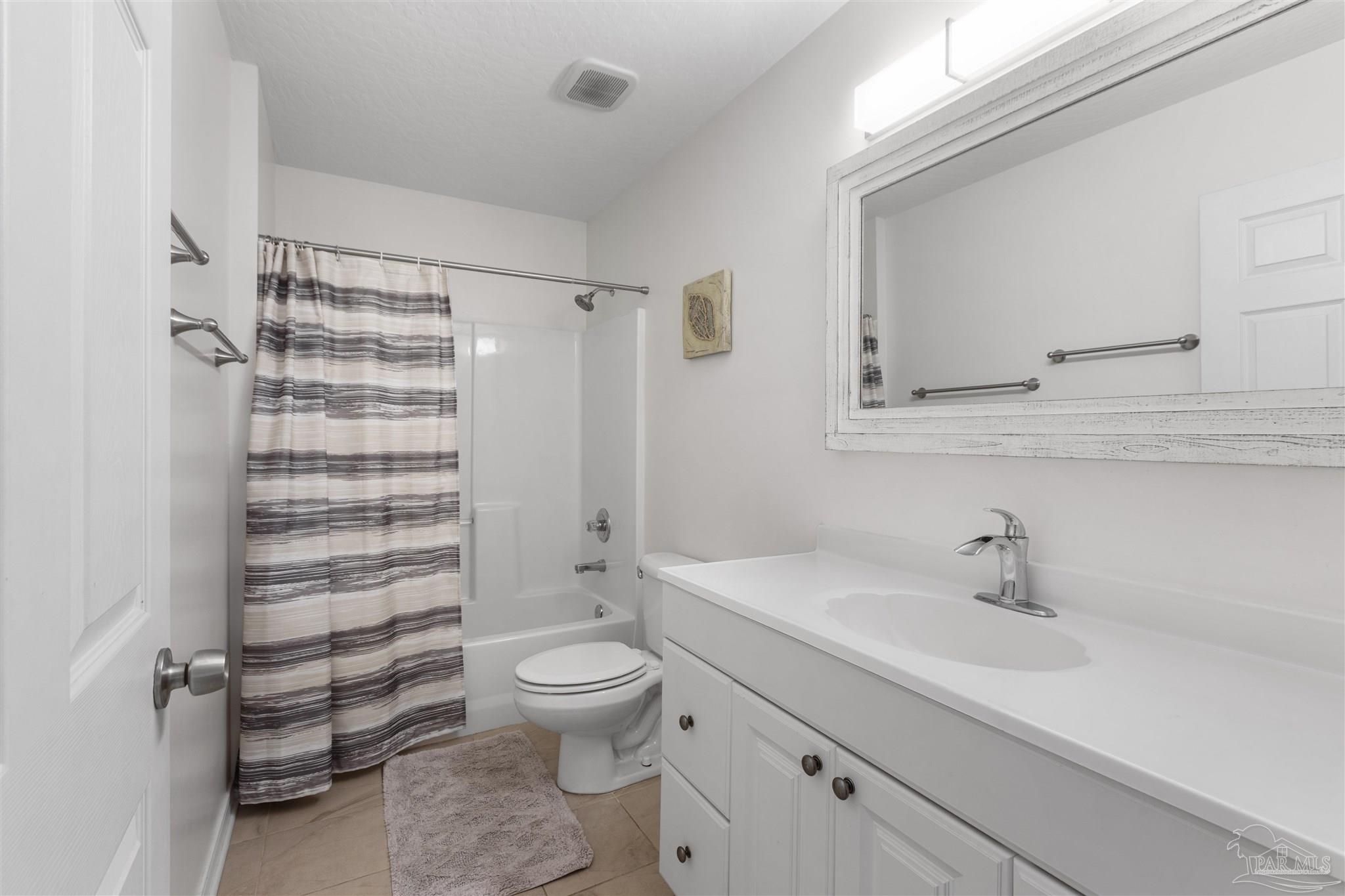 8708 Laredo Street Navarre FL 32566