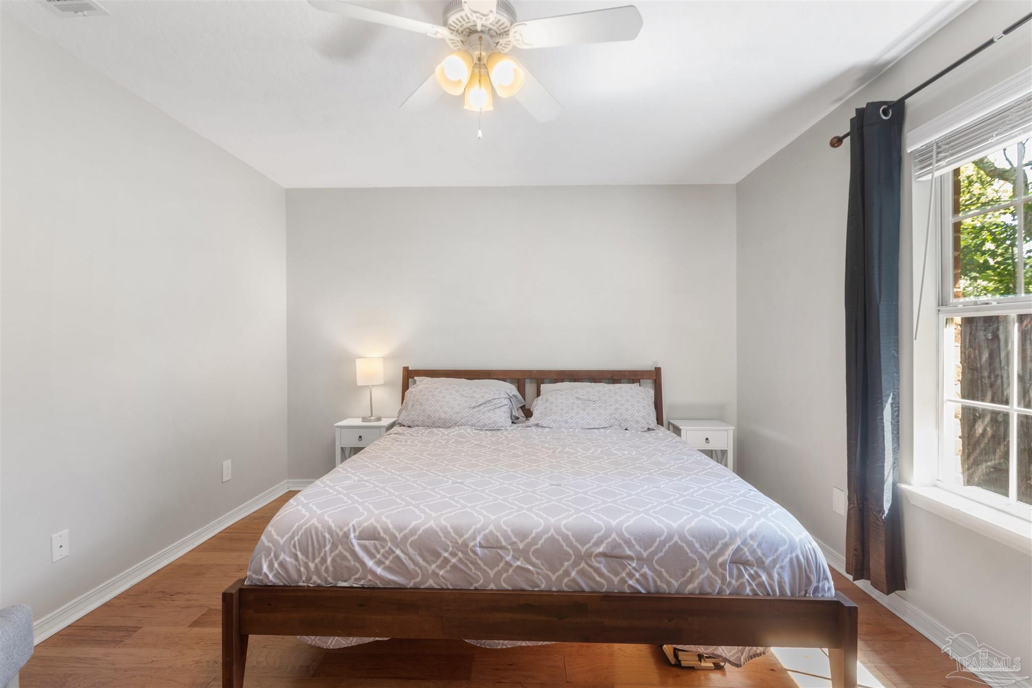 8708 Laredo Street Navarre FL 32566