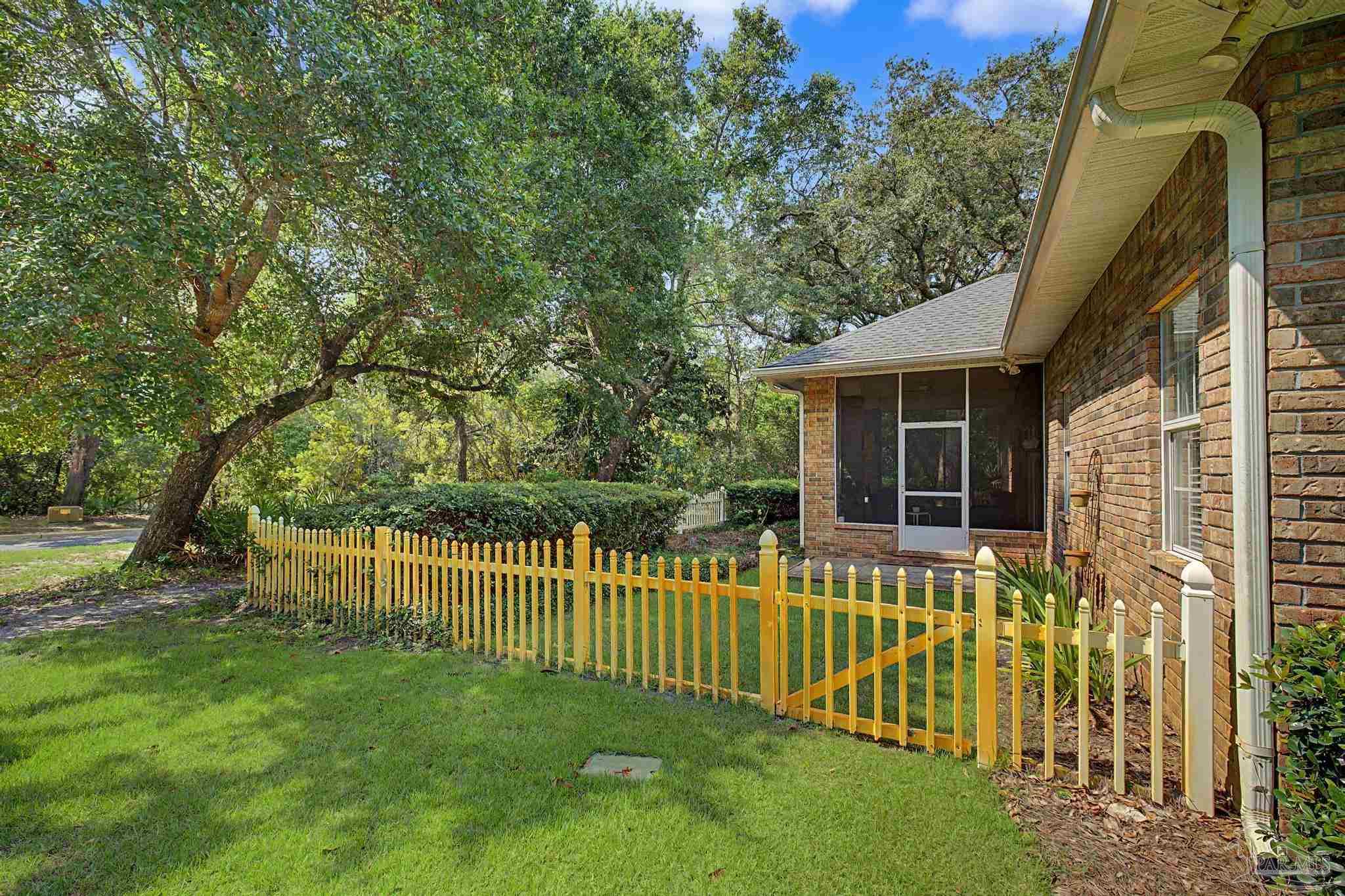 9740 Limpkin Lane Pensacola FL 32507