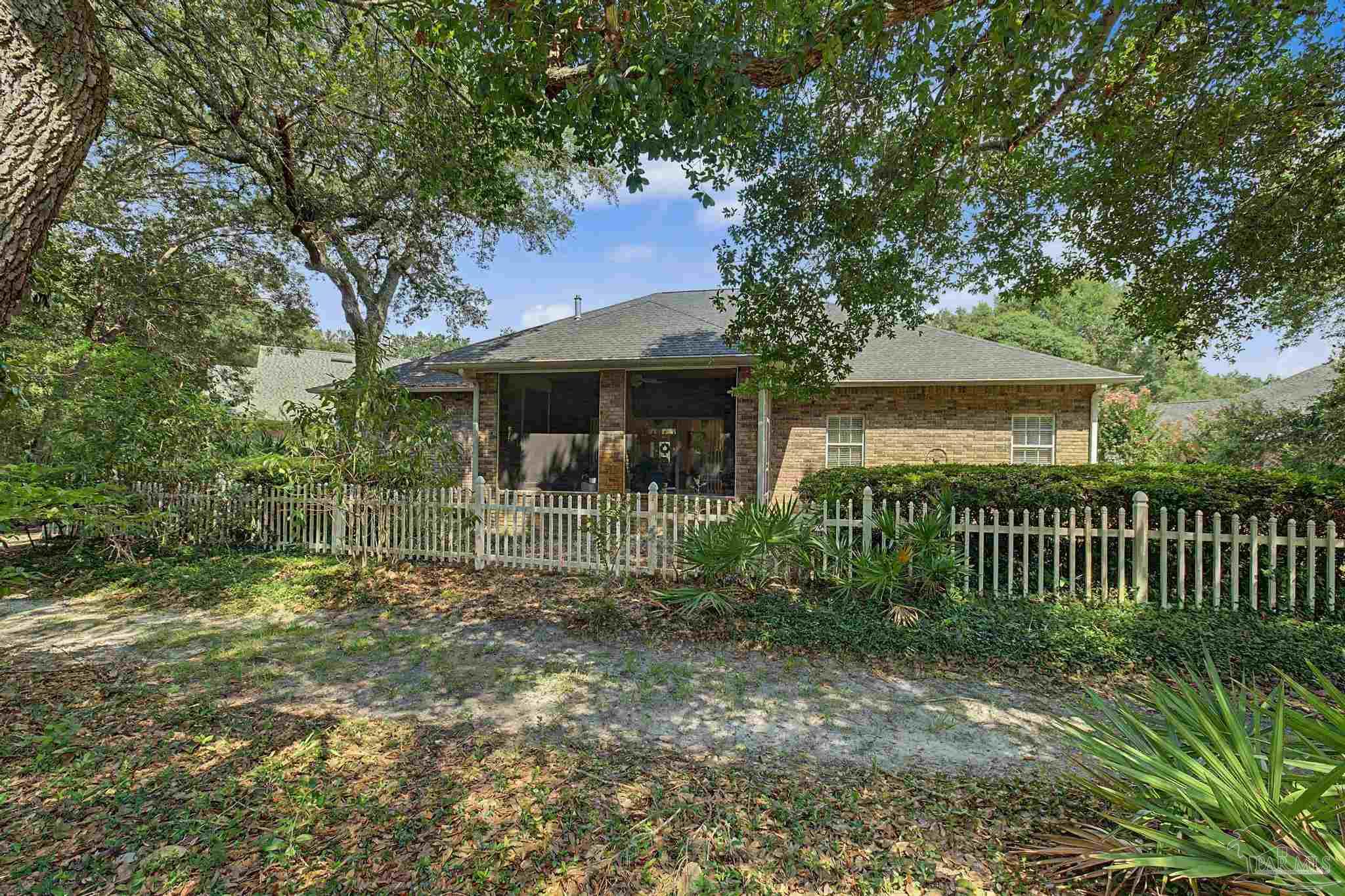 9740 Limpkin Lane Pensacola FL 32507