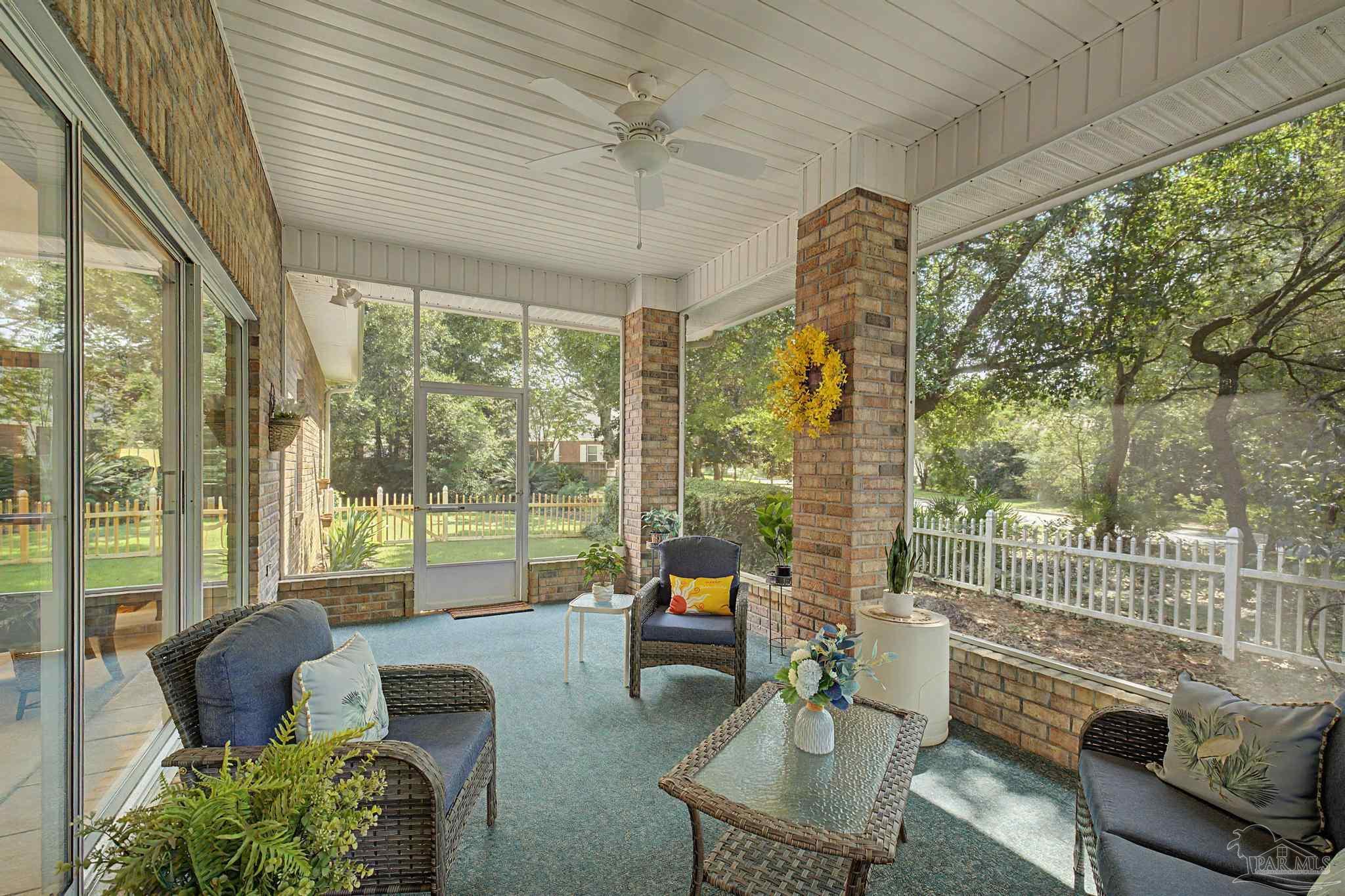 9740 Limpkin Lane Pensacola FL 32507