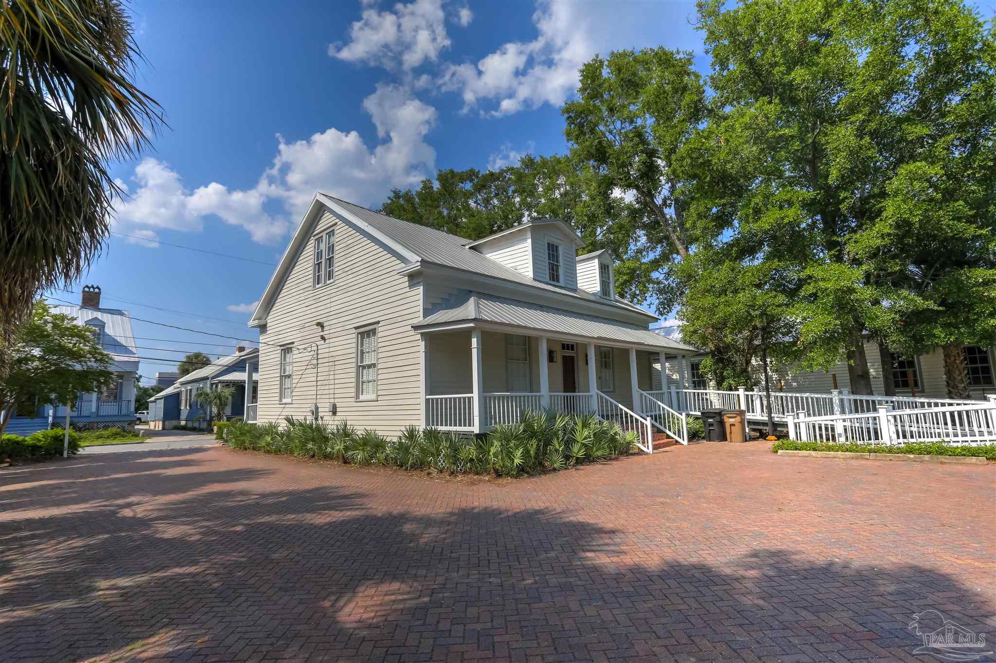 245 E Intendencia Street Pensacola FL 32502