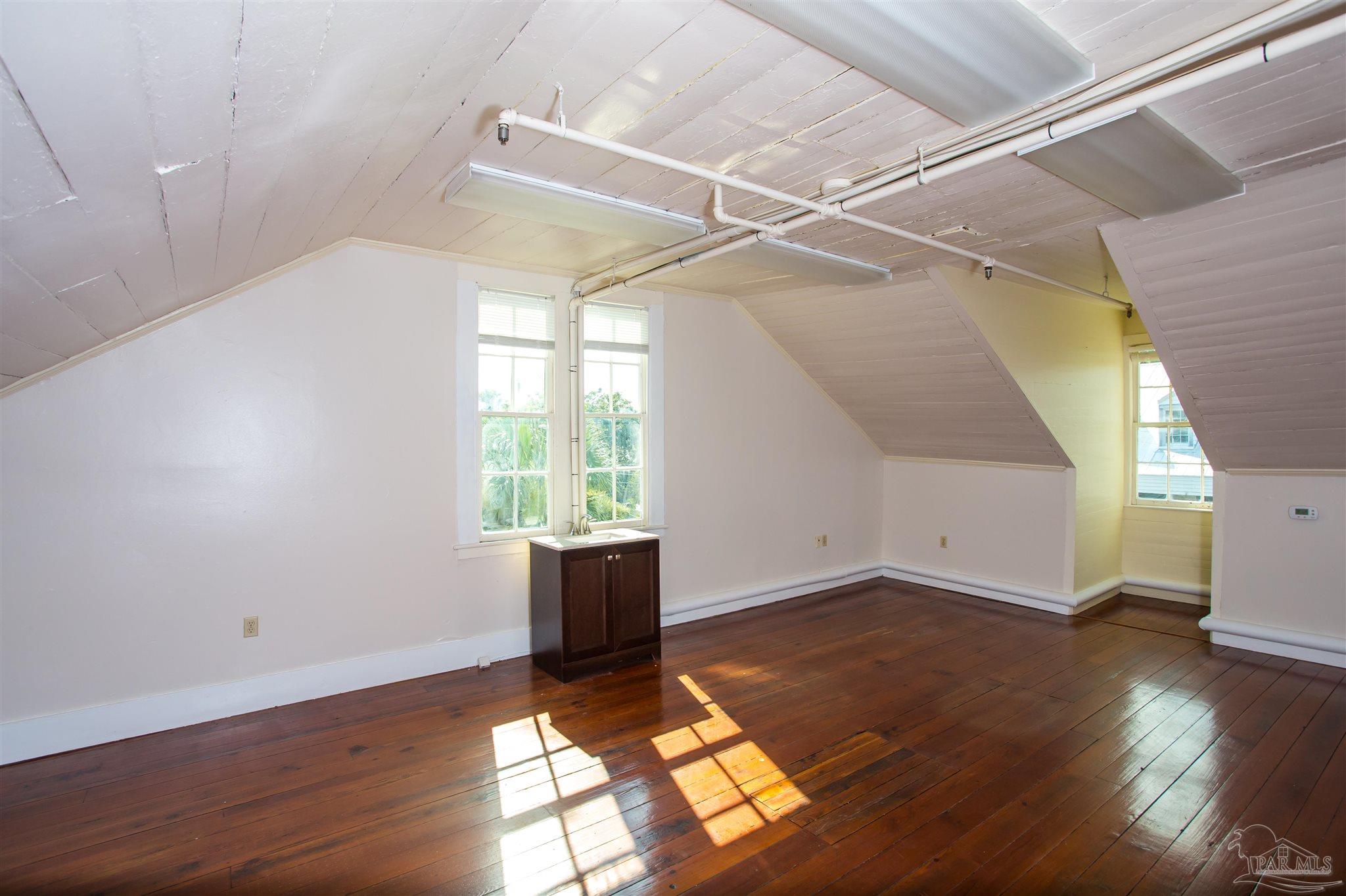 245 E Intendencia Street Pensacola FL 32502