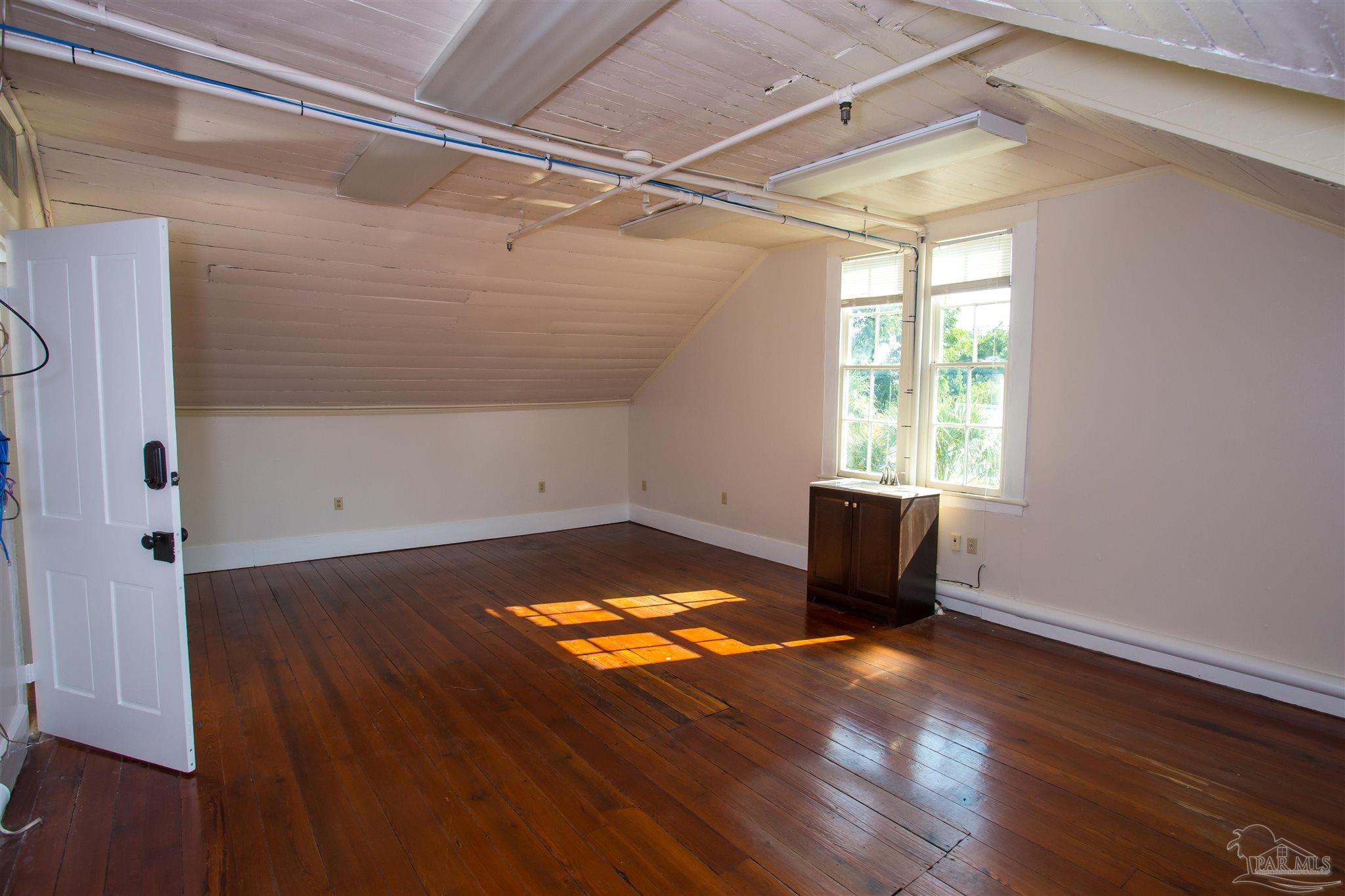 245 E Intendencia Street Pensacola FL 32502