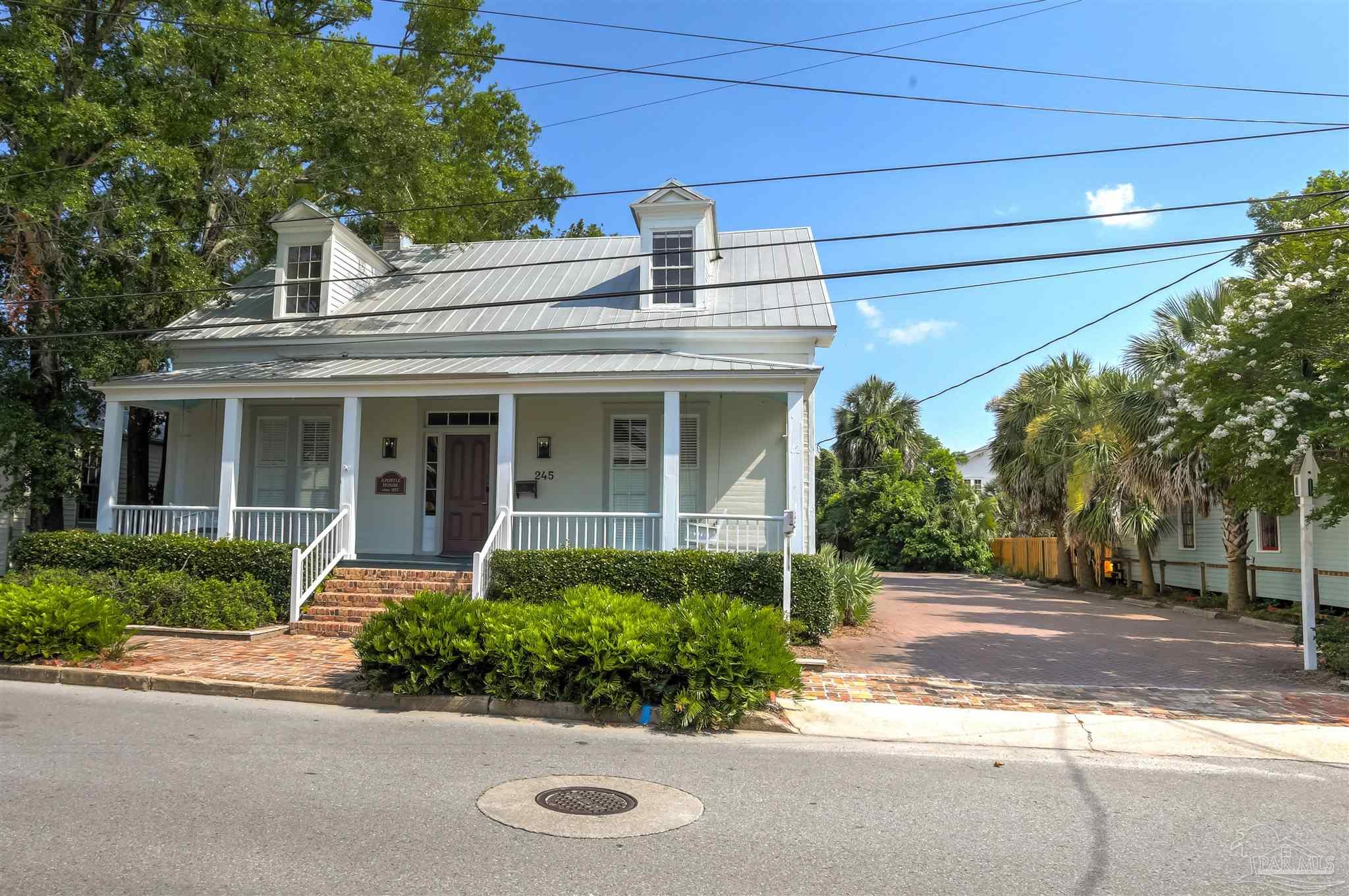 245 E Intendencia Street Pensacola FL 32502