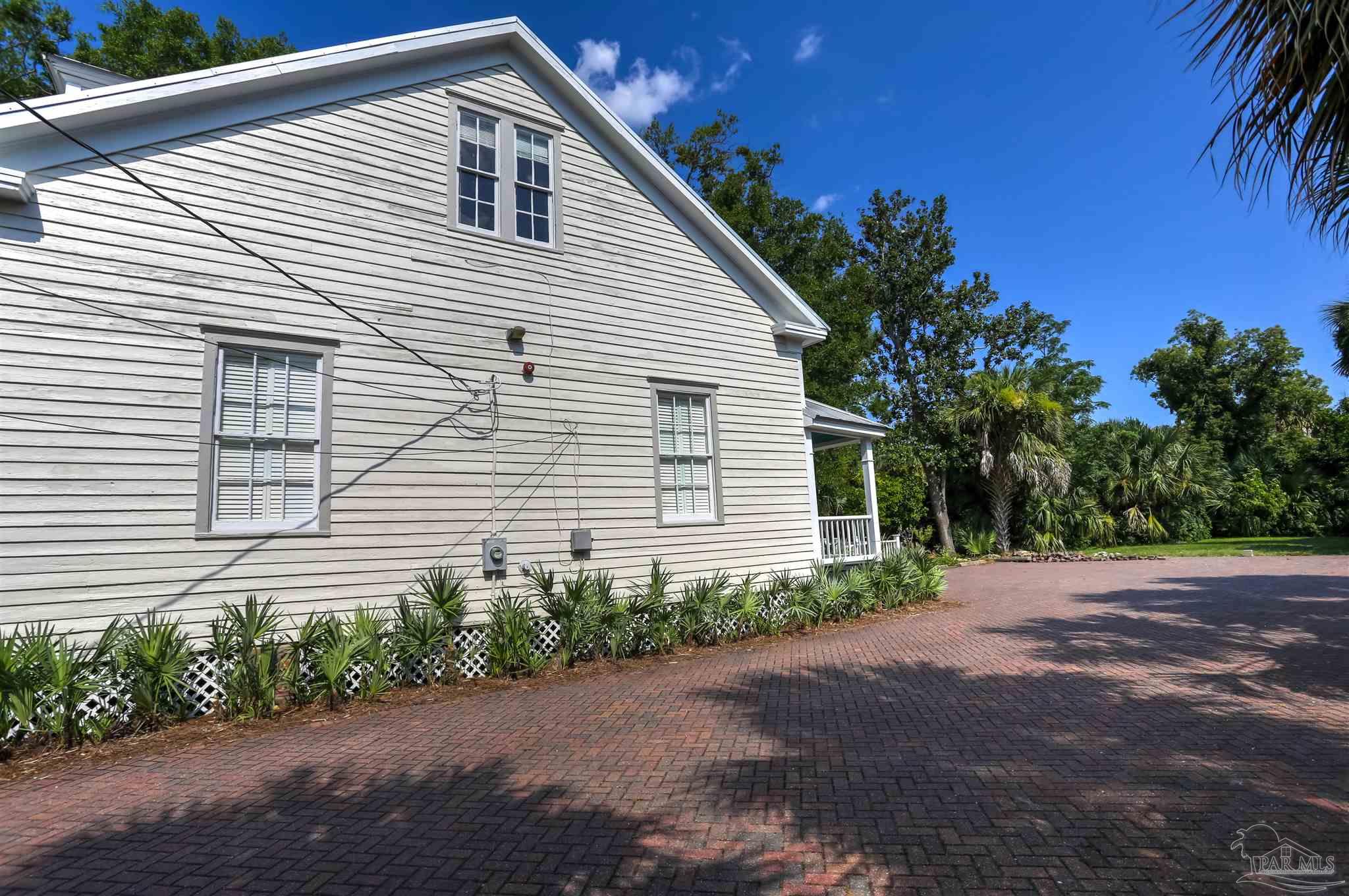 245 E Intendencia Street Pensacola FL 32502