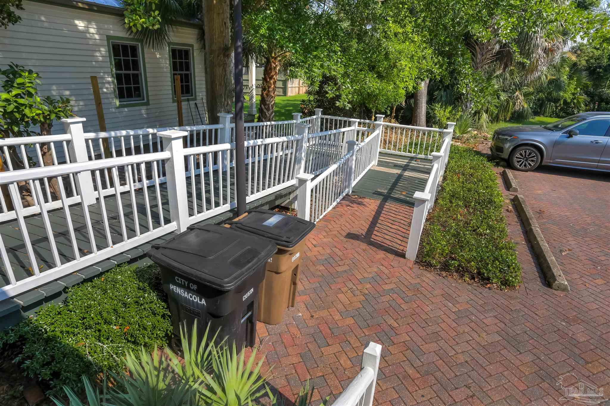245 E Intendencia Street Pensacola FL 32502